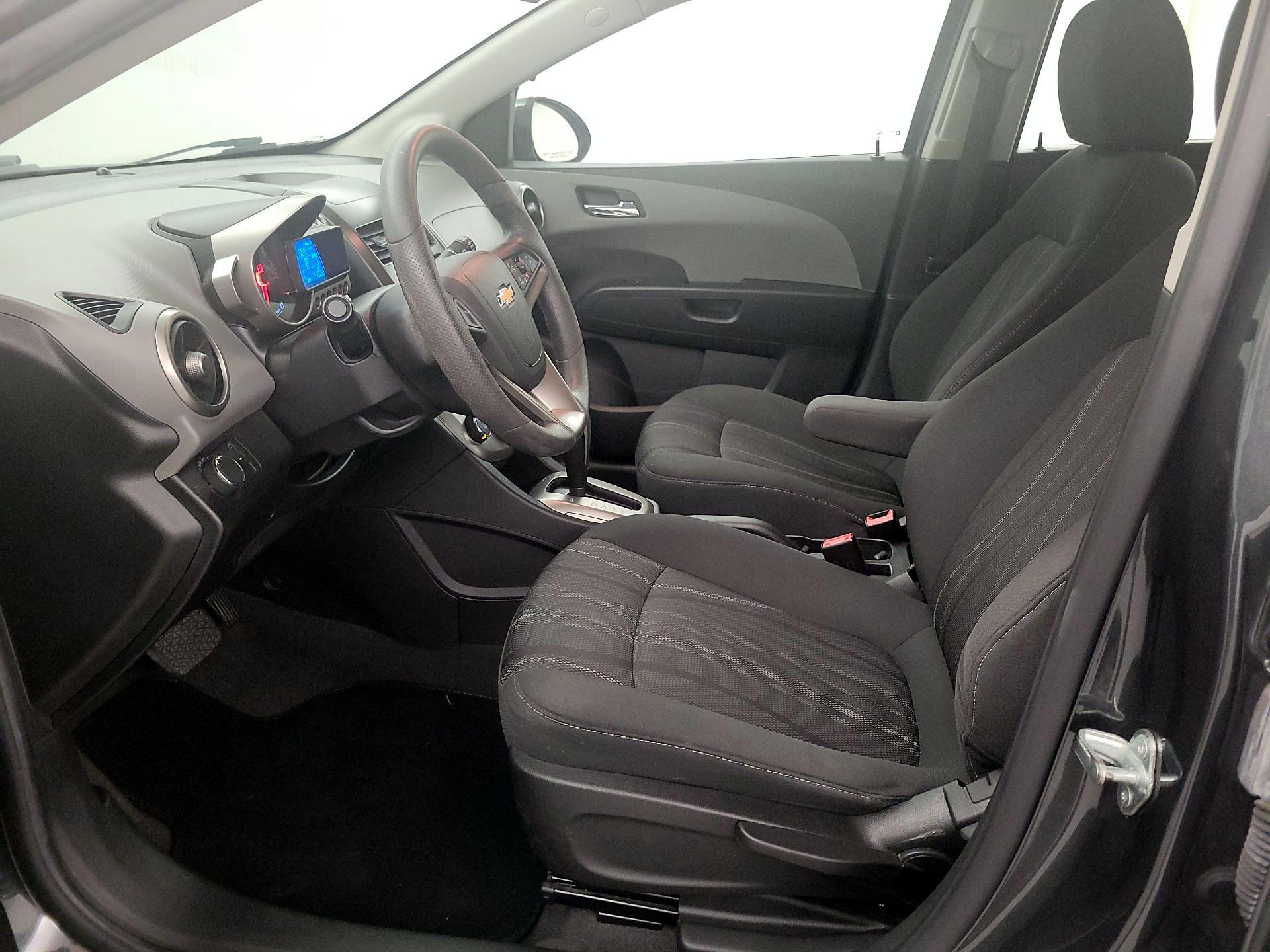 Thumbnail: 2016 Chevrolet Sonic - 11