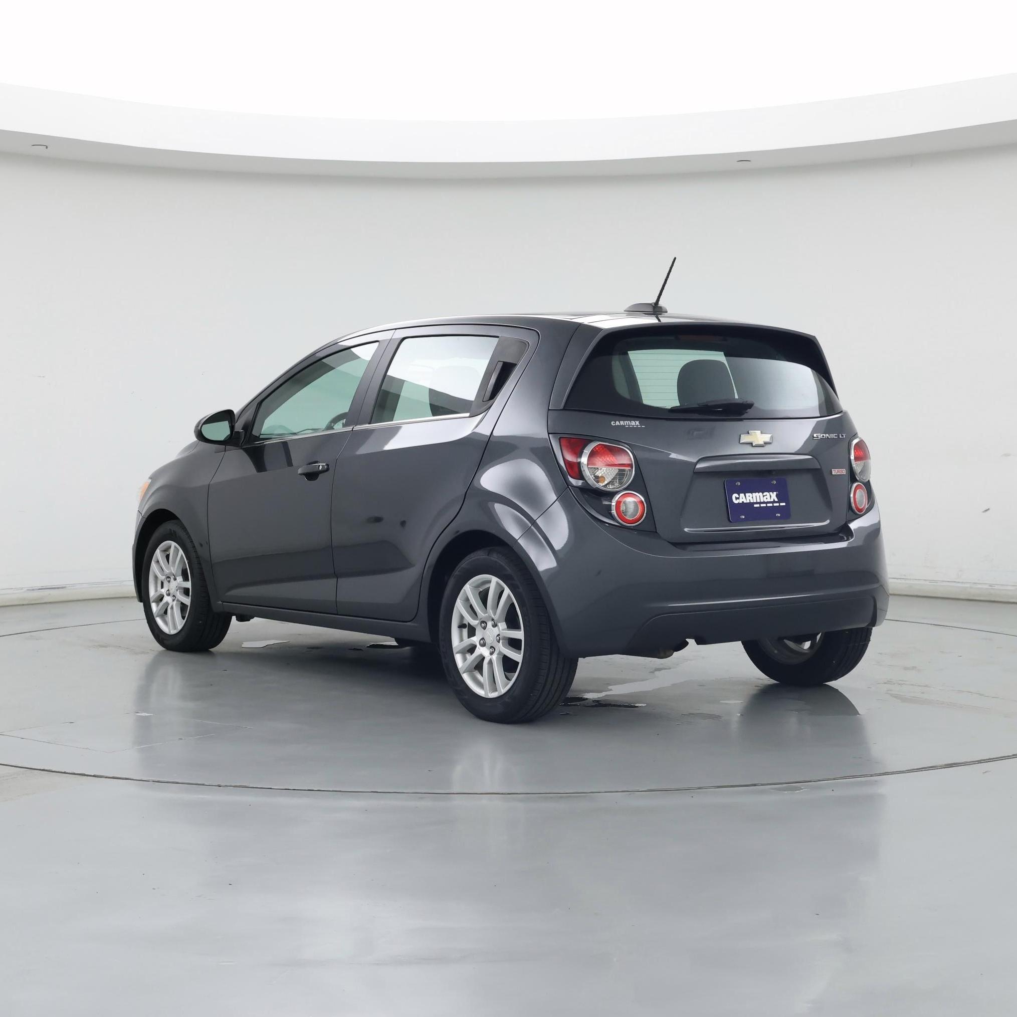 Thumbnail: 2016 Chevrolet Sonic - 2
