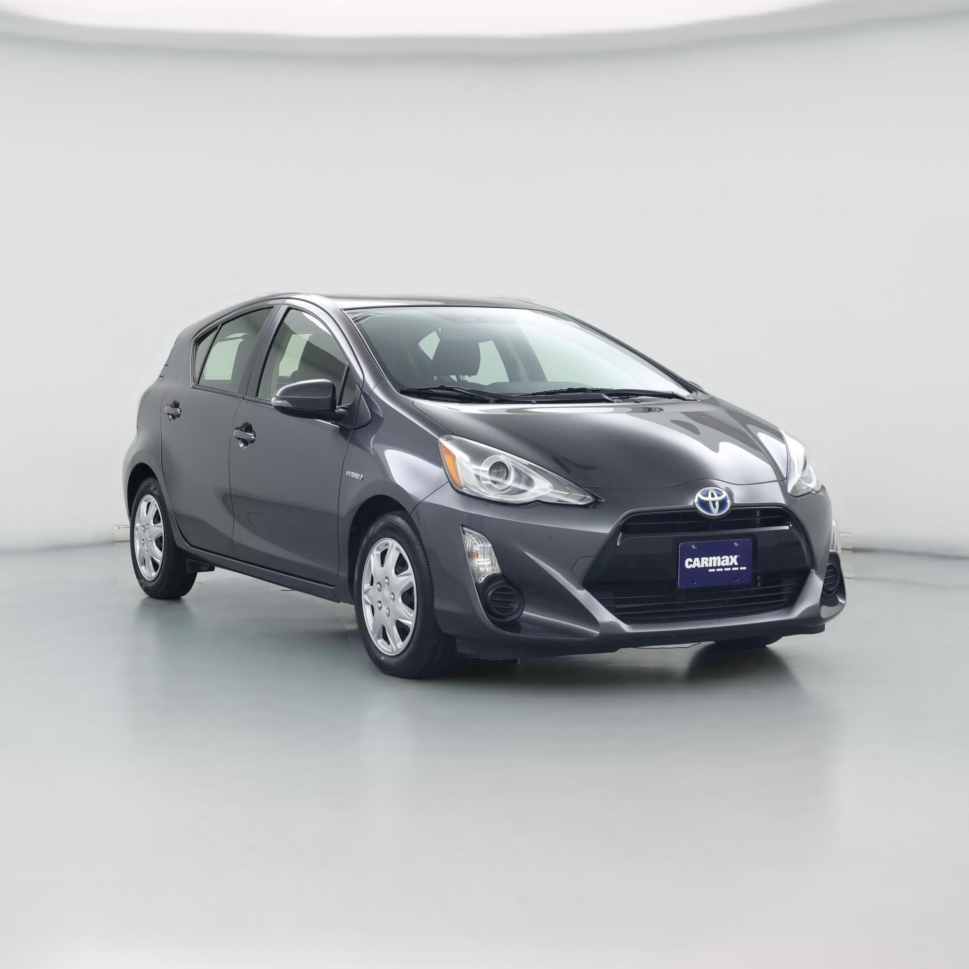 Thumbnail: 2015 Toyota Prius - 1