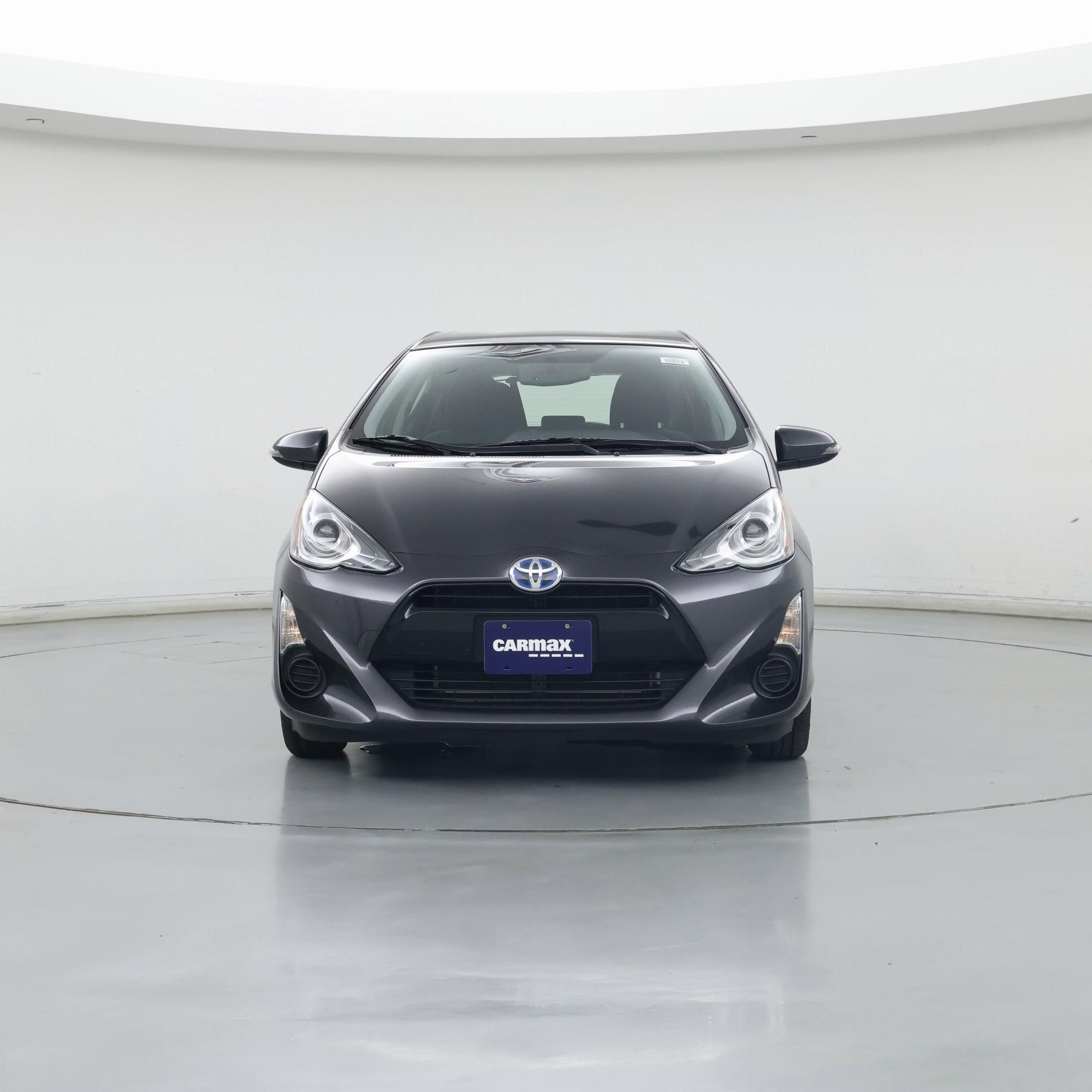 Thumbnail: 2015 Toyota Prius - 5