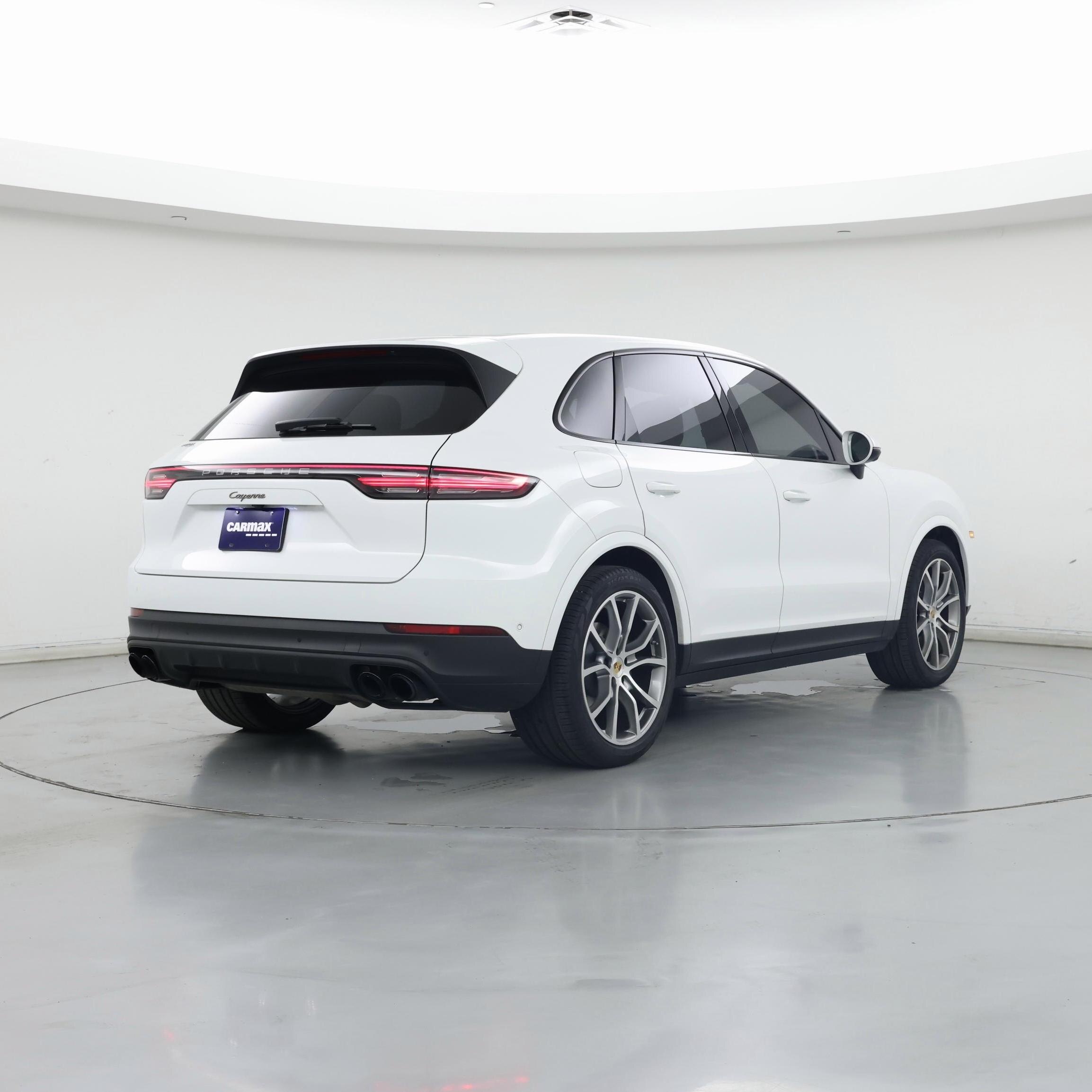 Thumbnail: 2022 Porsche Cayenne - 8
