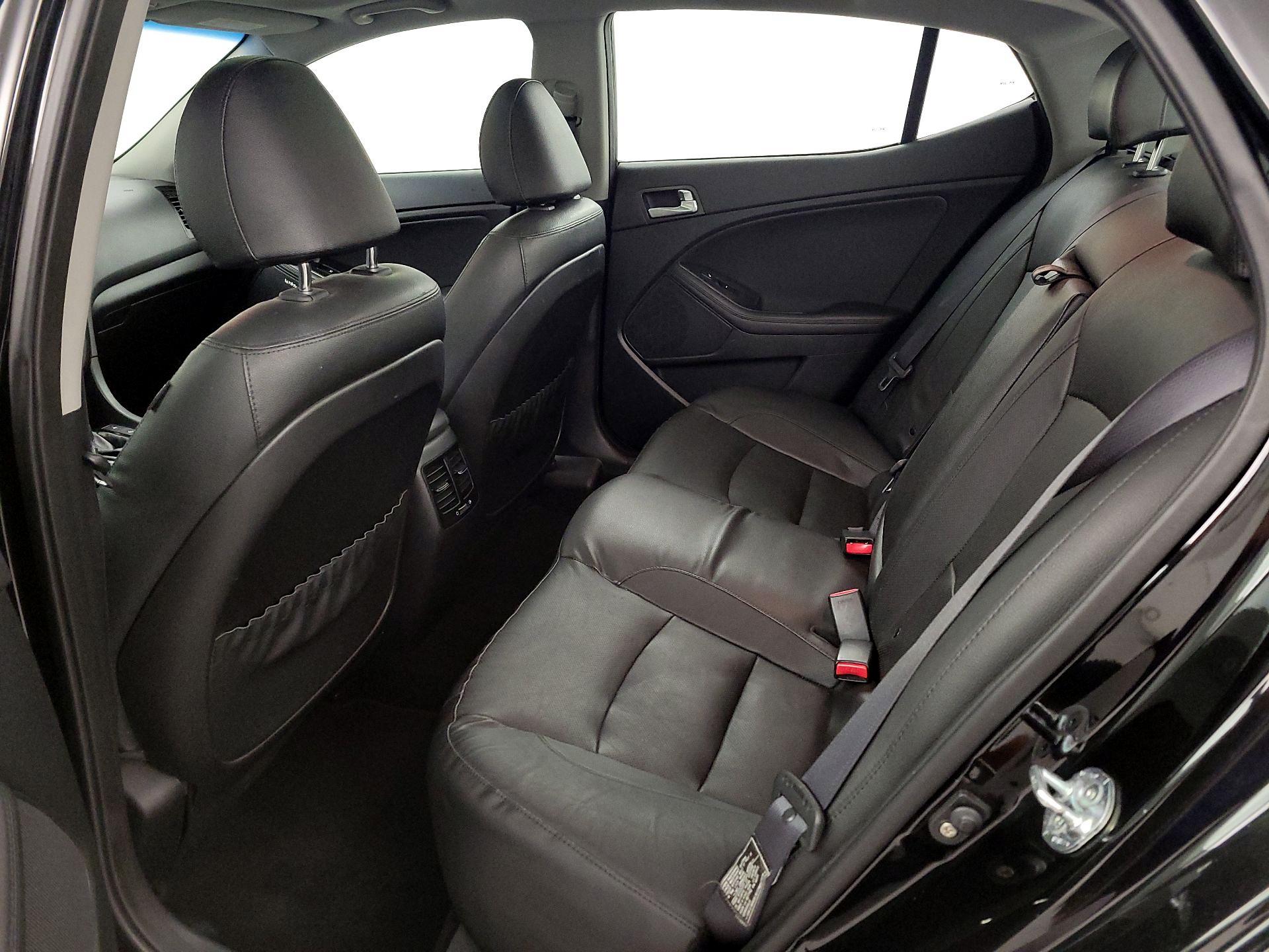 Thumbnail: 2015 Kia Optima - 20