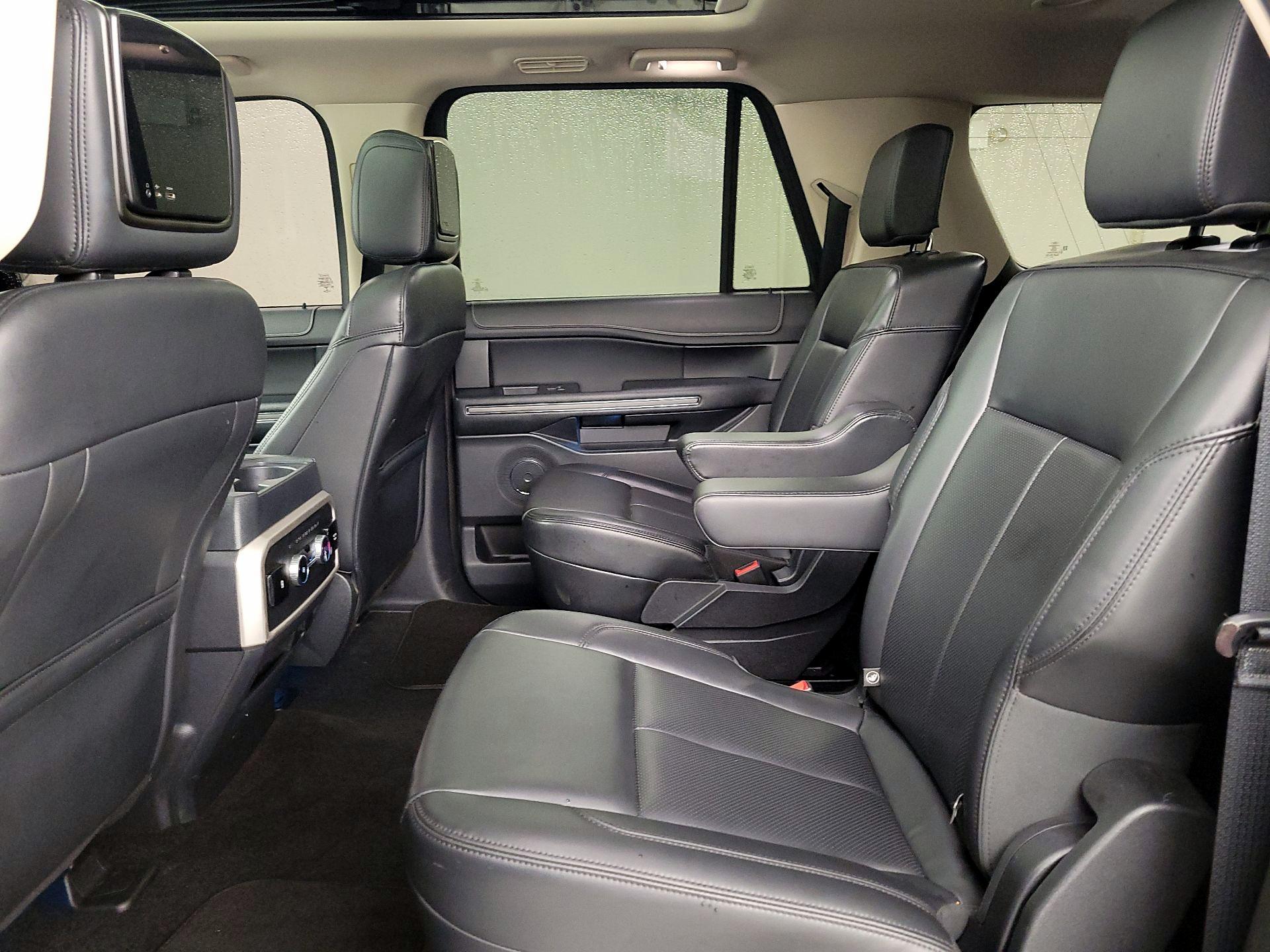 Thumbnail: 2022 Ford Expedition MAX - 20