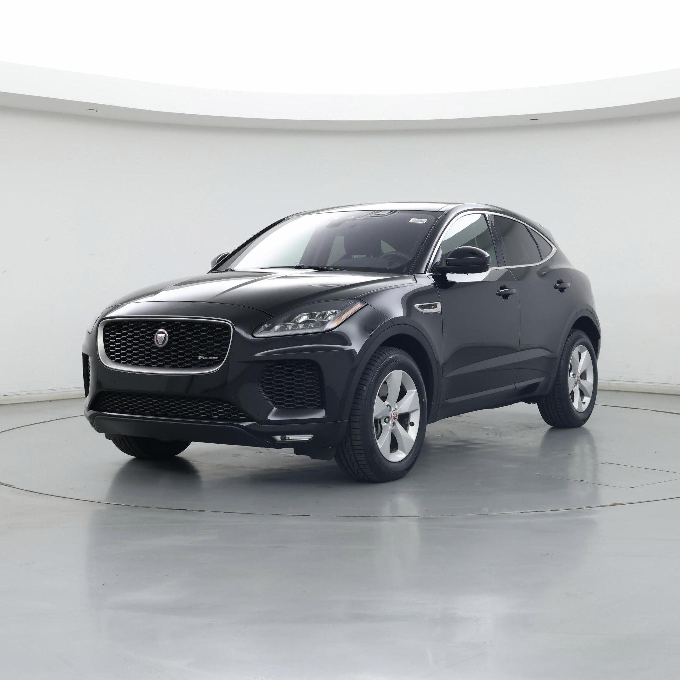 Thumbnail: 2018 Jaguar E-Pace - 4