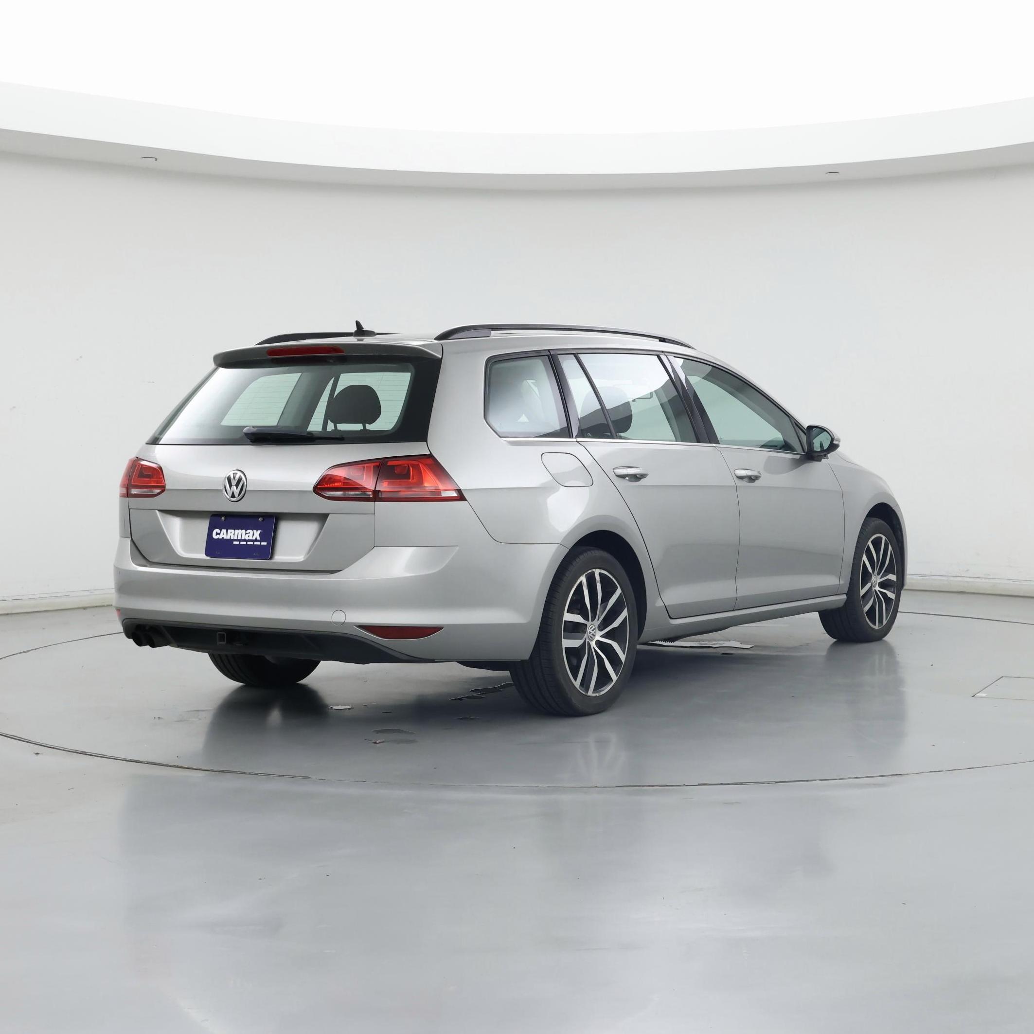 Thumbnail: 2016 Volkswagen Golf - 8