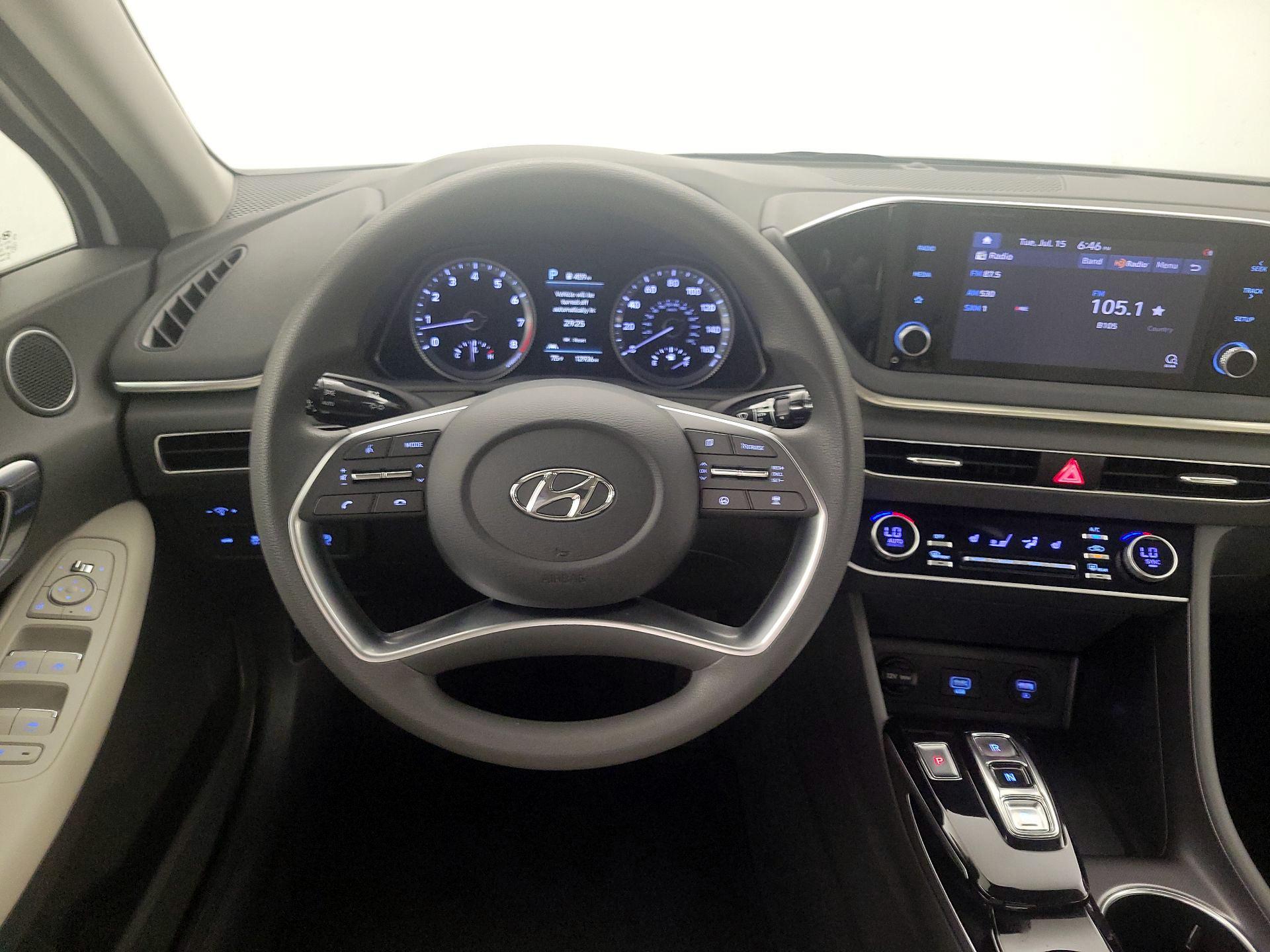 Thumbnail: 2022 Hyundai Sonata - 10