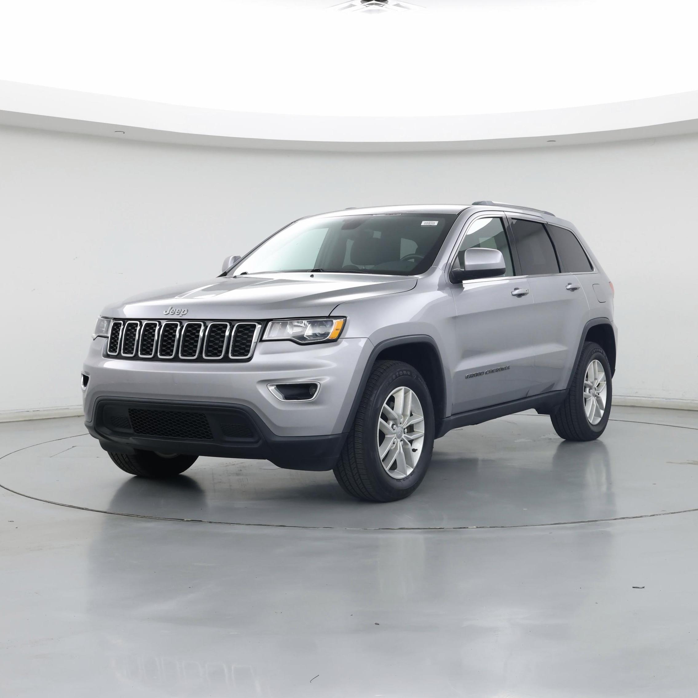 Thumbnail: 2018 Jeep Grand Cherokee - 4