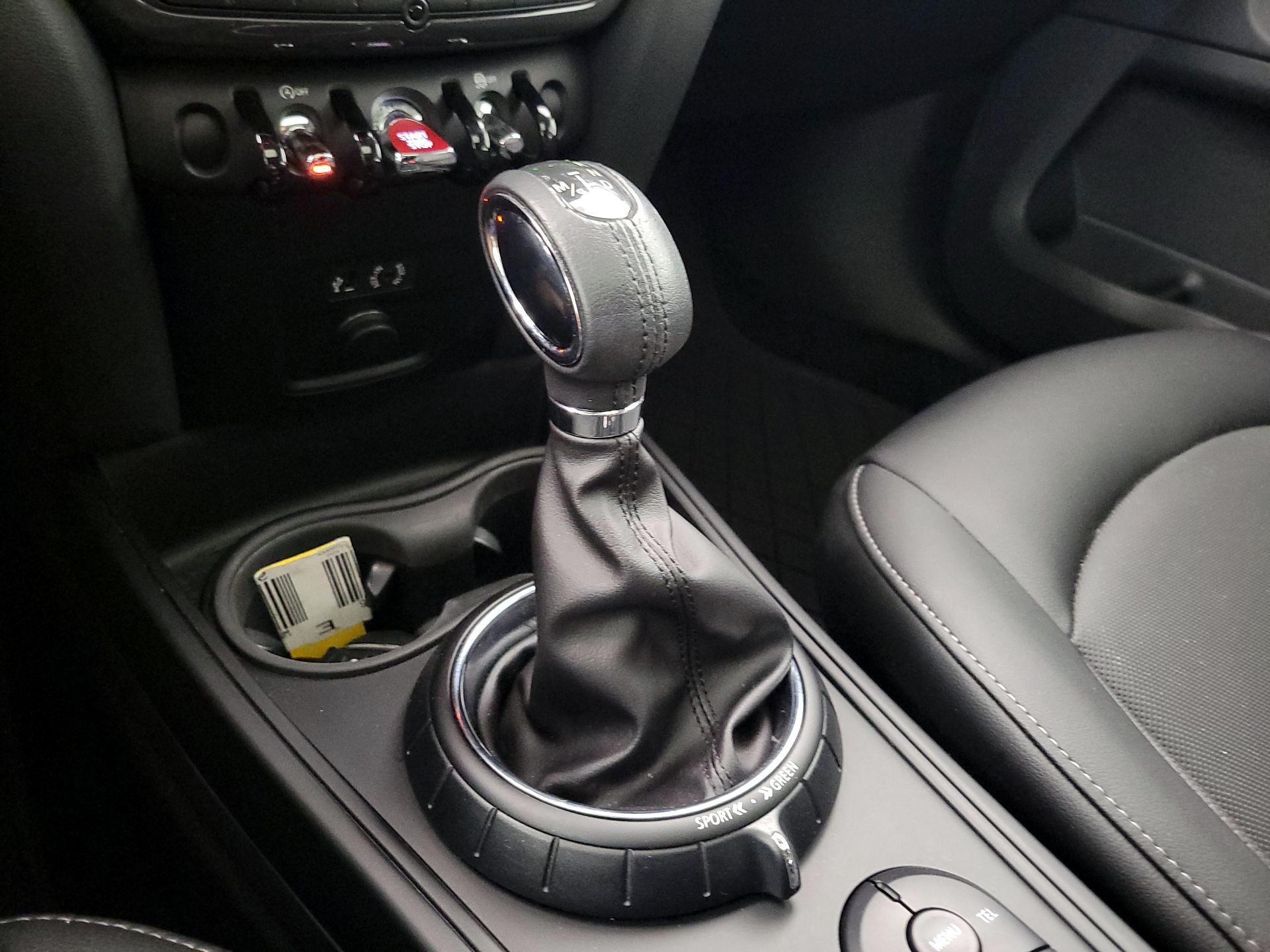 Thumbnail: 2017 MINI Cooper Countryman - 17