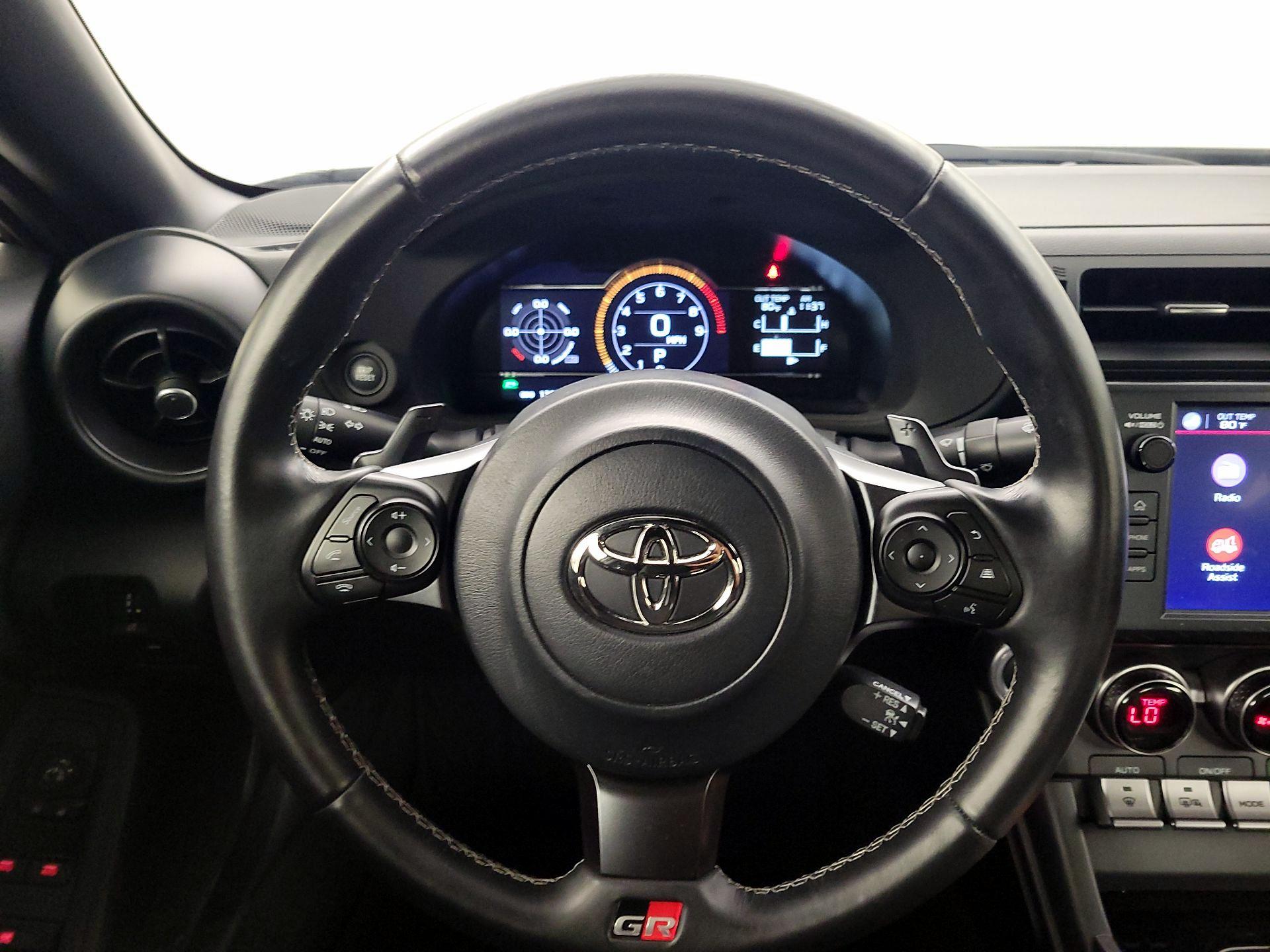 Thumbnail: 2023 Toyota GR86 - 10