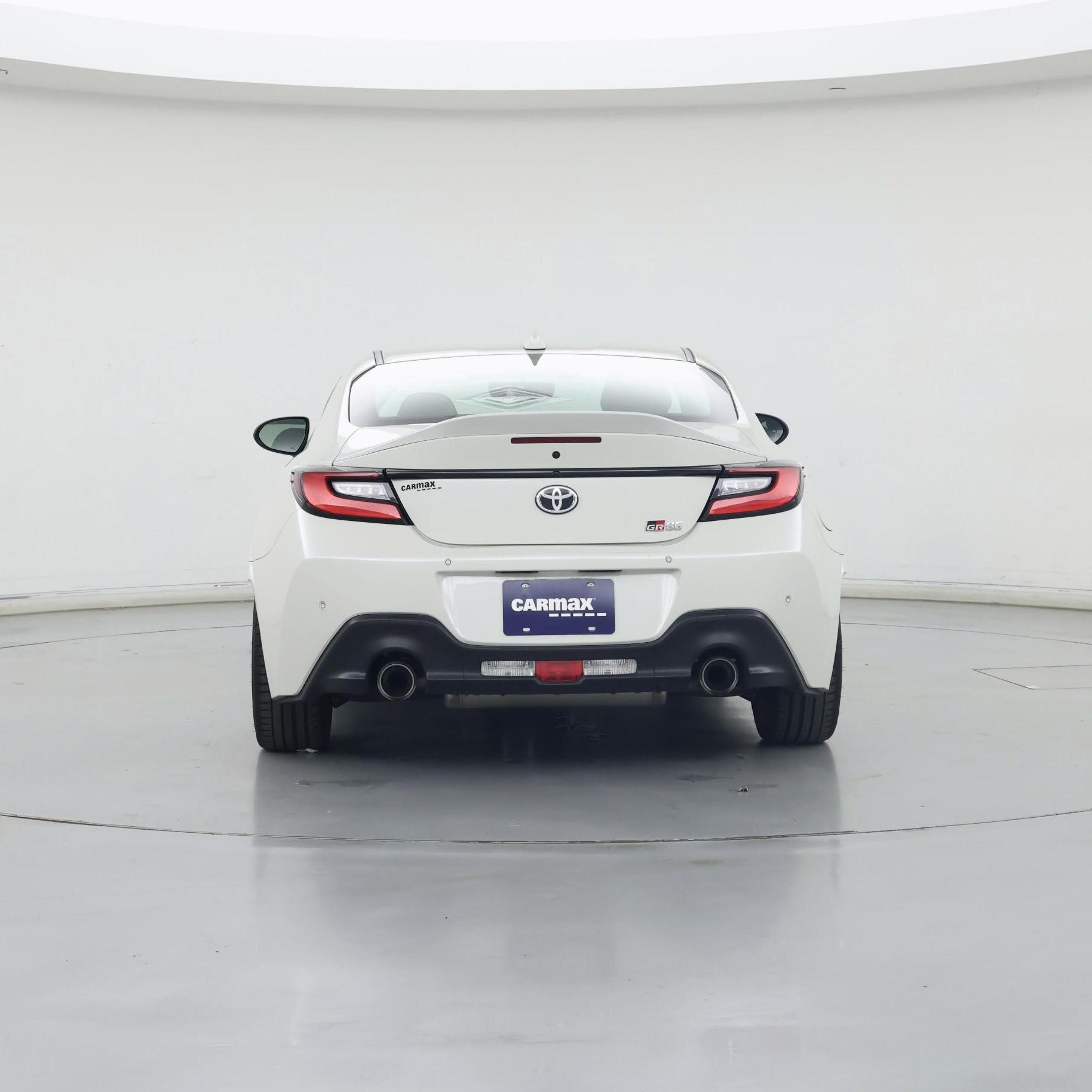 Thumbnail: 2023 Toyota GR86 - 6