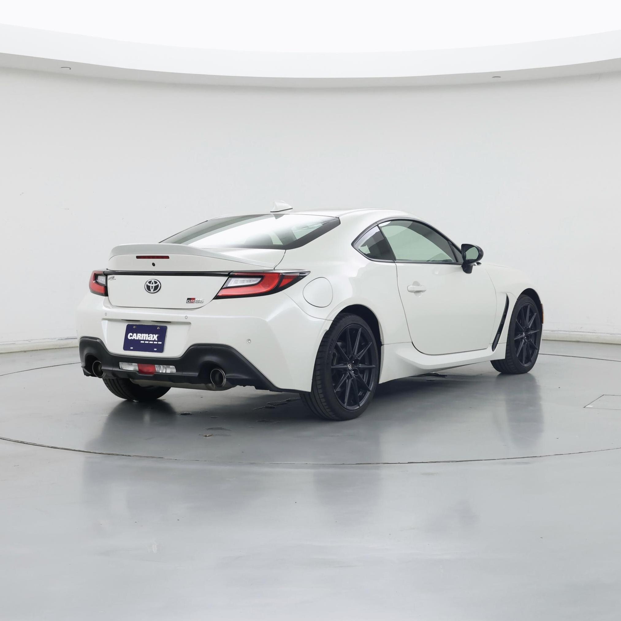 Thumbnail: 2023 Toyota GR86 - 8