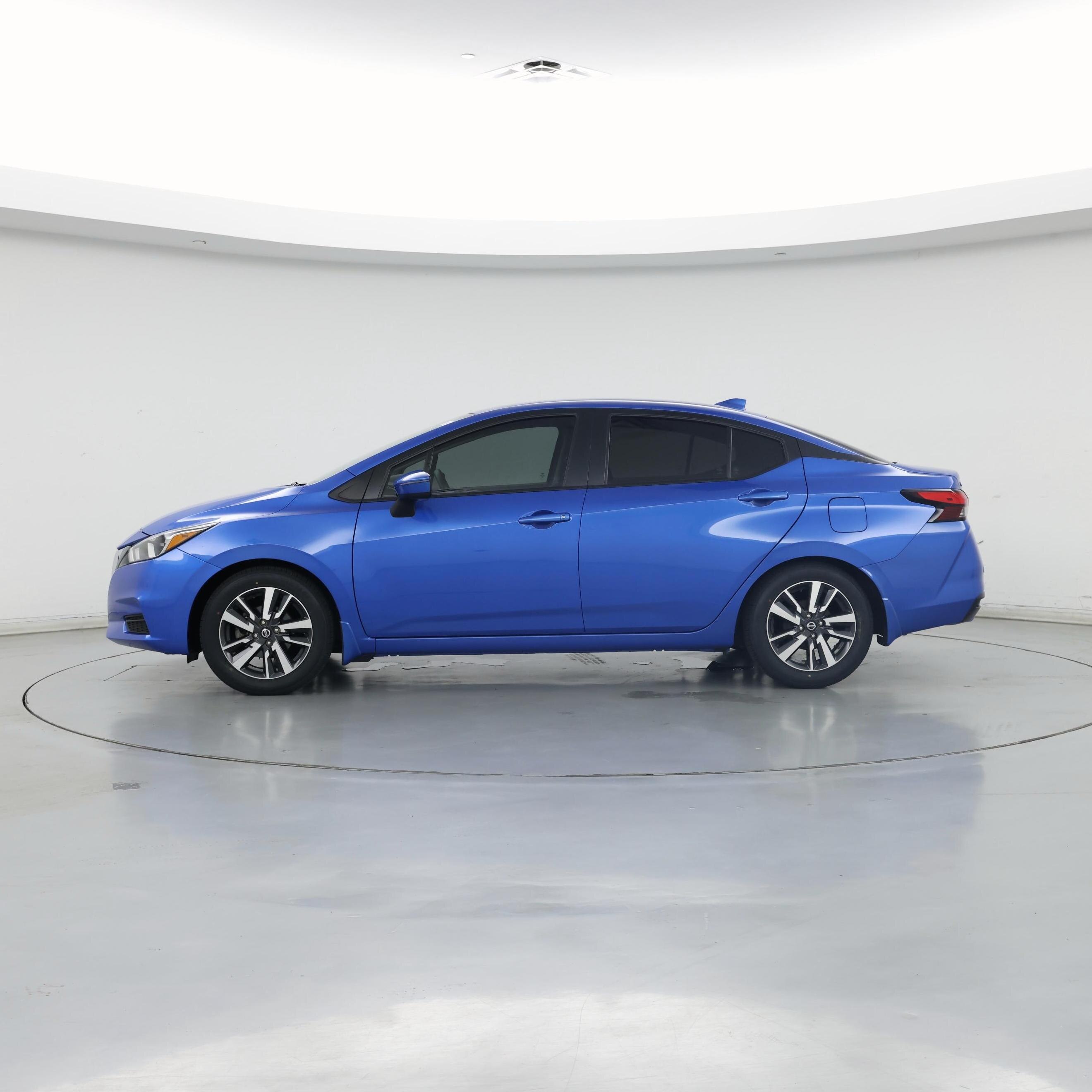 Thumbnail: 2021 Nissan Versa - 3