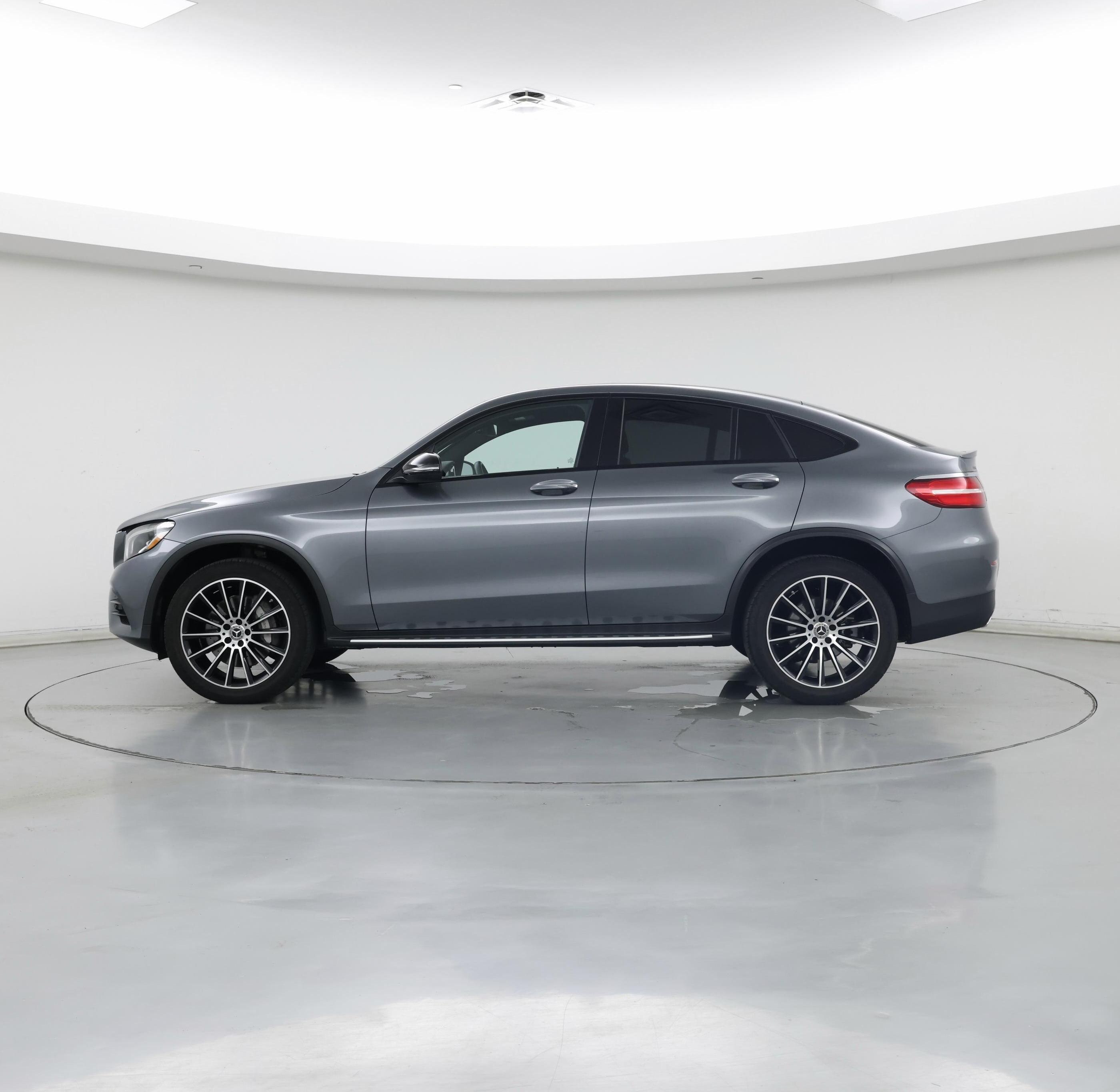 Thumbnail: 2018 Mercedes-Benz GLC - 3