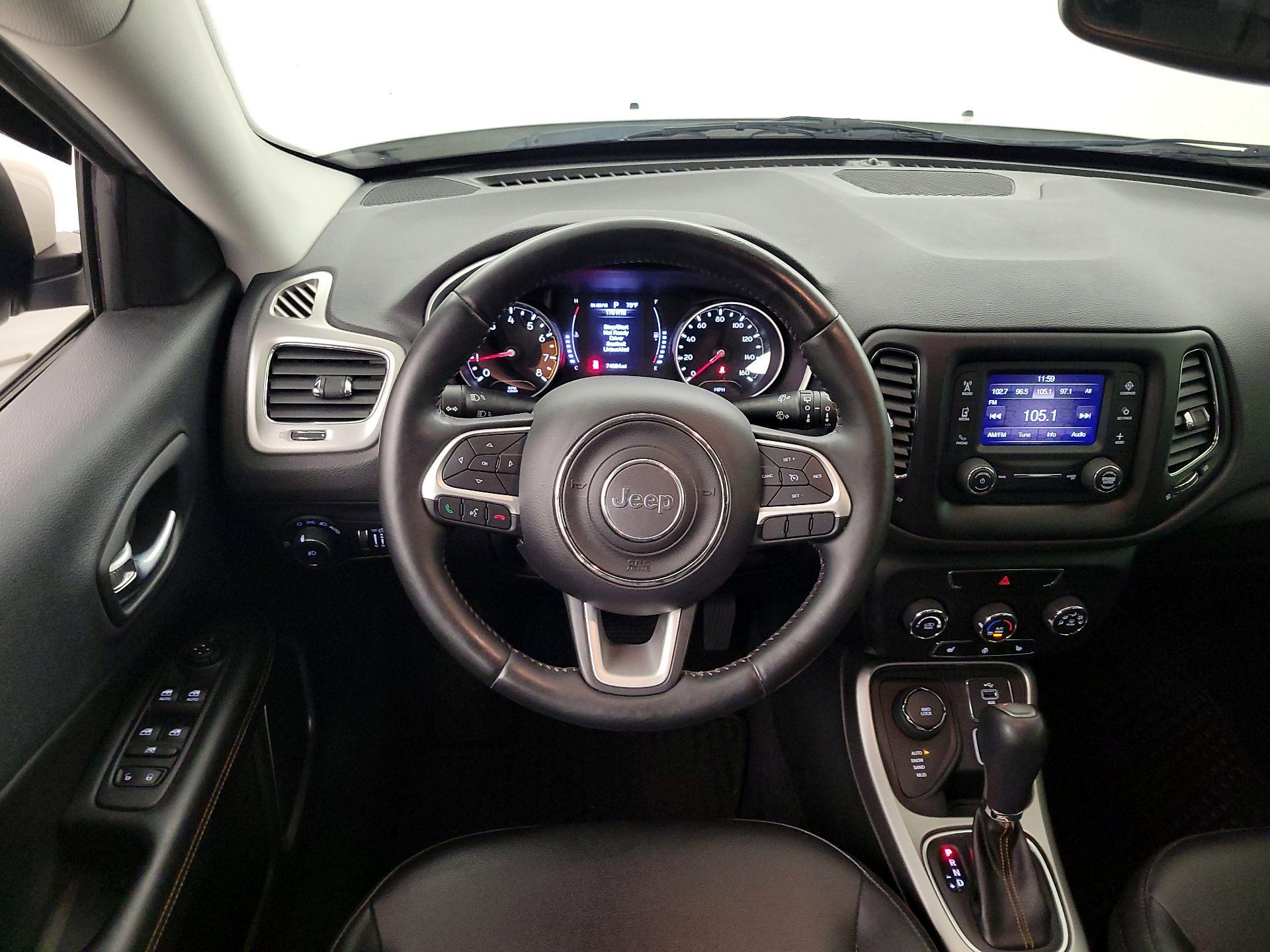 Thumbnail: 2018 Jeep Compass - 10