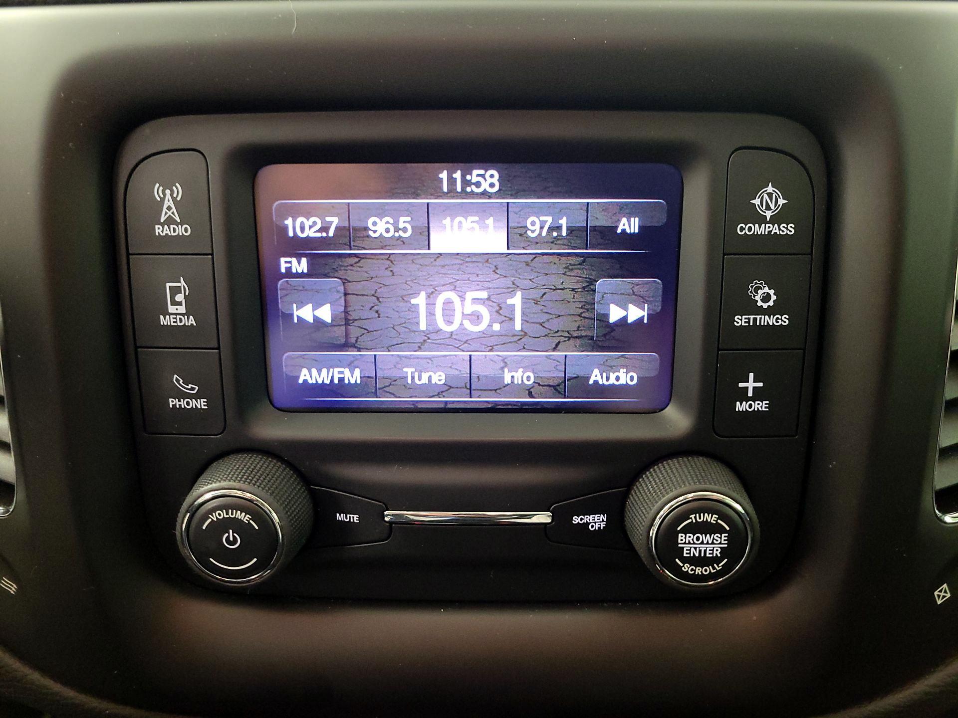 Thumbnail: 2018 Jeep Compass - 15