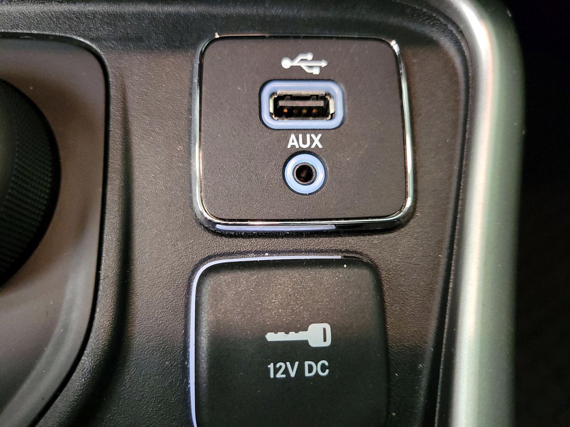 Thumbnail: 2018 Jeep Compass - 18