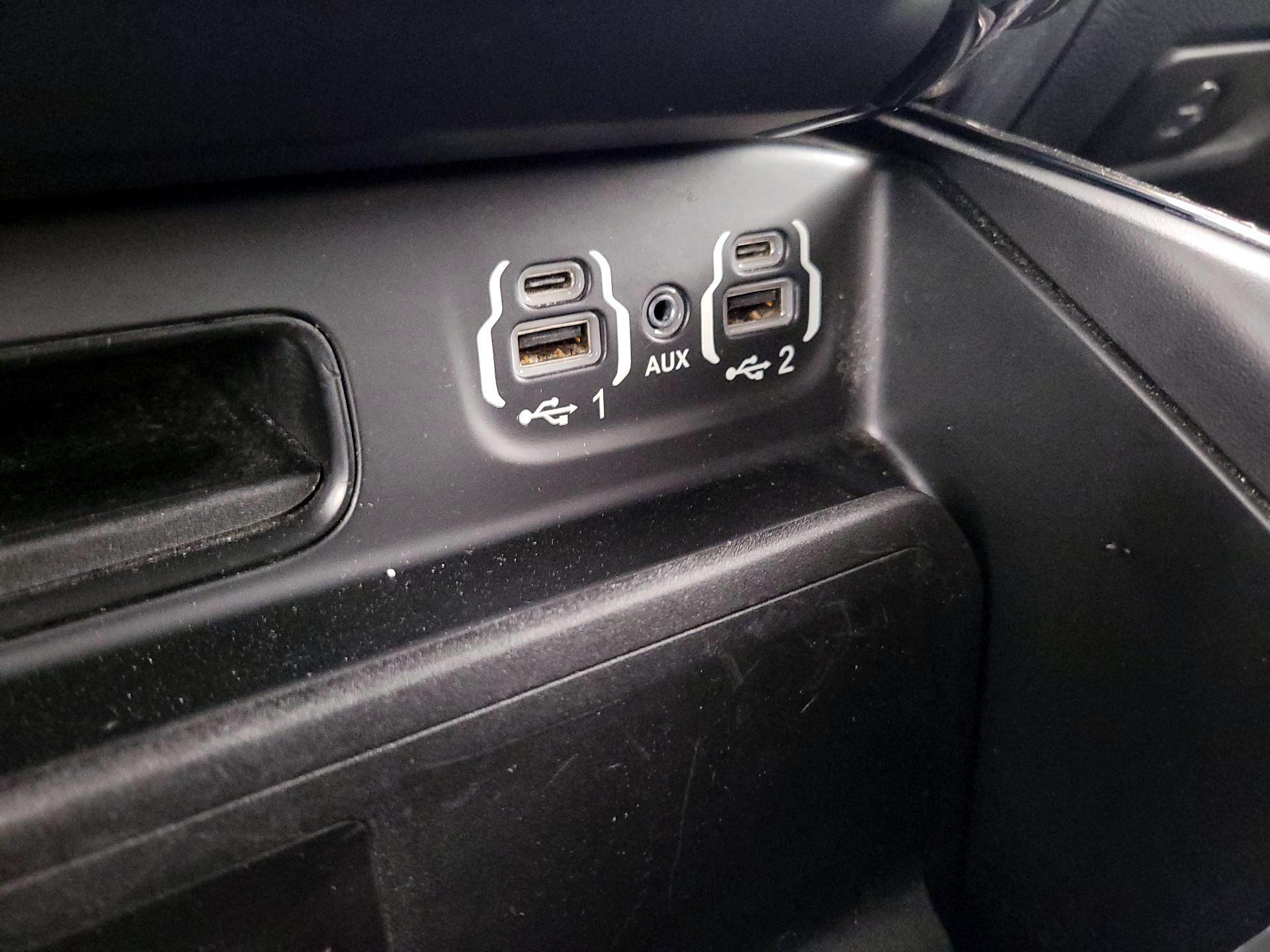 Thumbnail: 2020 RAM 1500 - 19