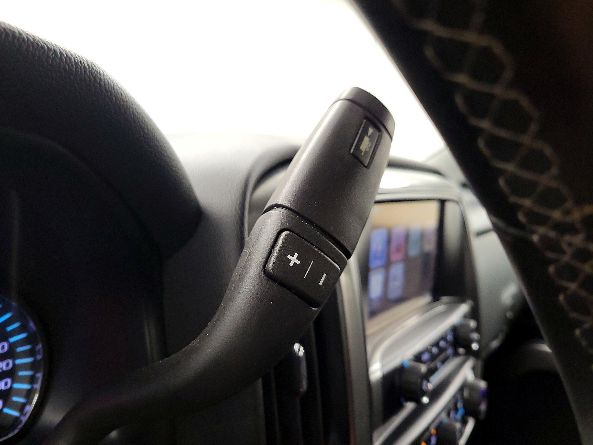 Thumbnail: 2014 Chevrolet Silverado 1500 - 17