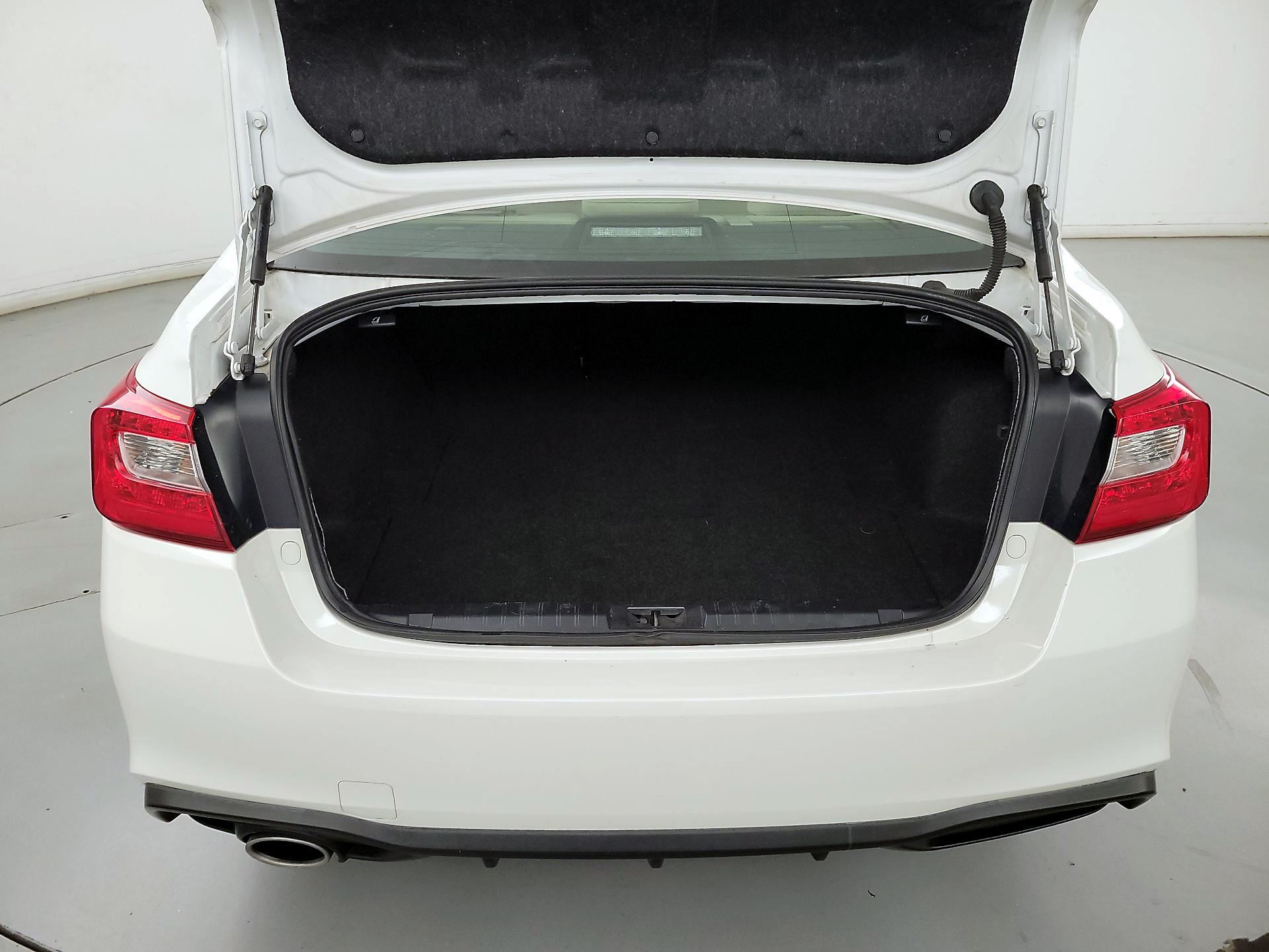 Thumbnail: 2018 Subaru Legacy - 20