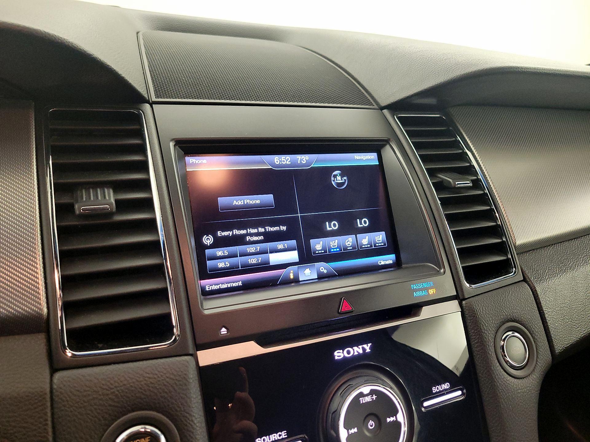 Thumbnail: 2014 Ford Taurus - 15