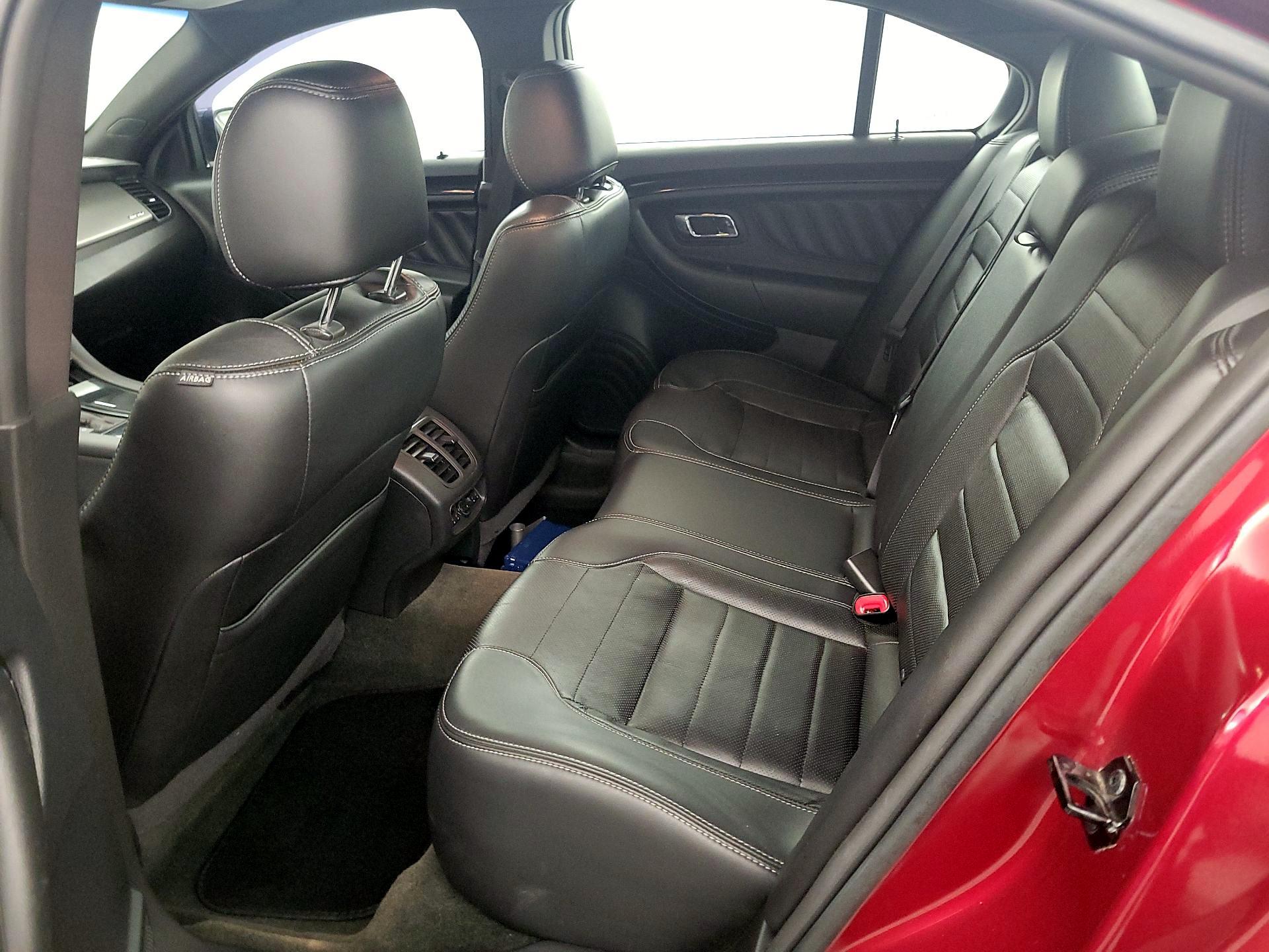 Thumbnail: 2014 Ford Taurus - 20