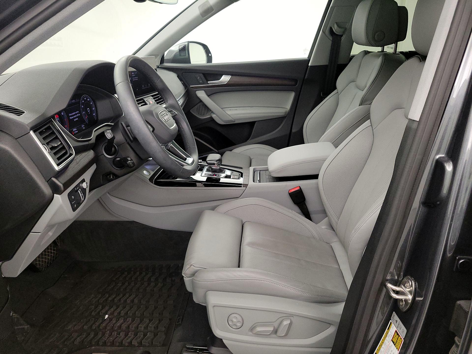 Thumbnail: 2024 Audi Q5 - 11