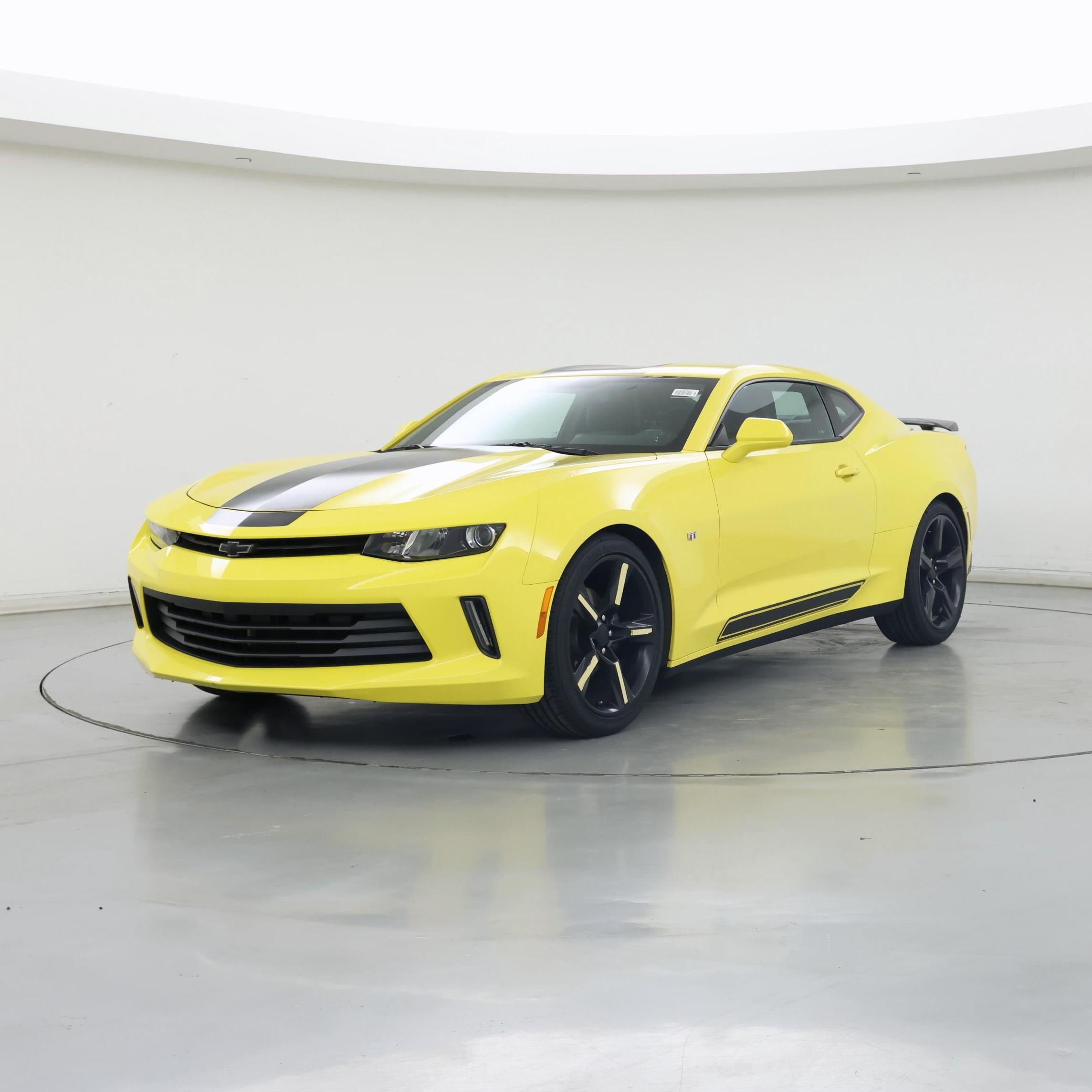 Thumbnail: 2018 Chevrolet Camaro - 4