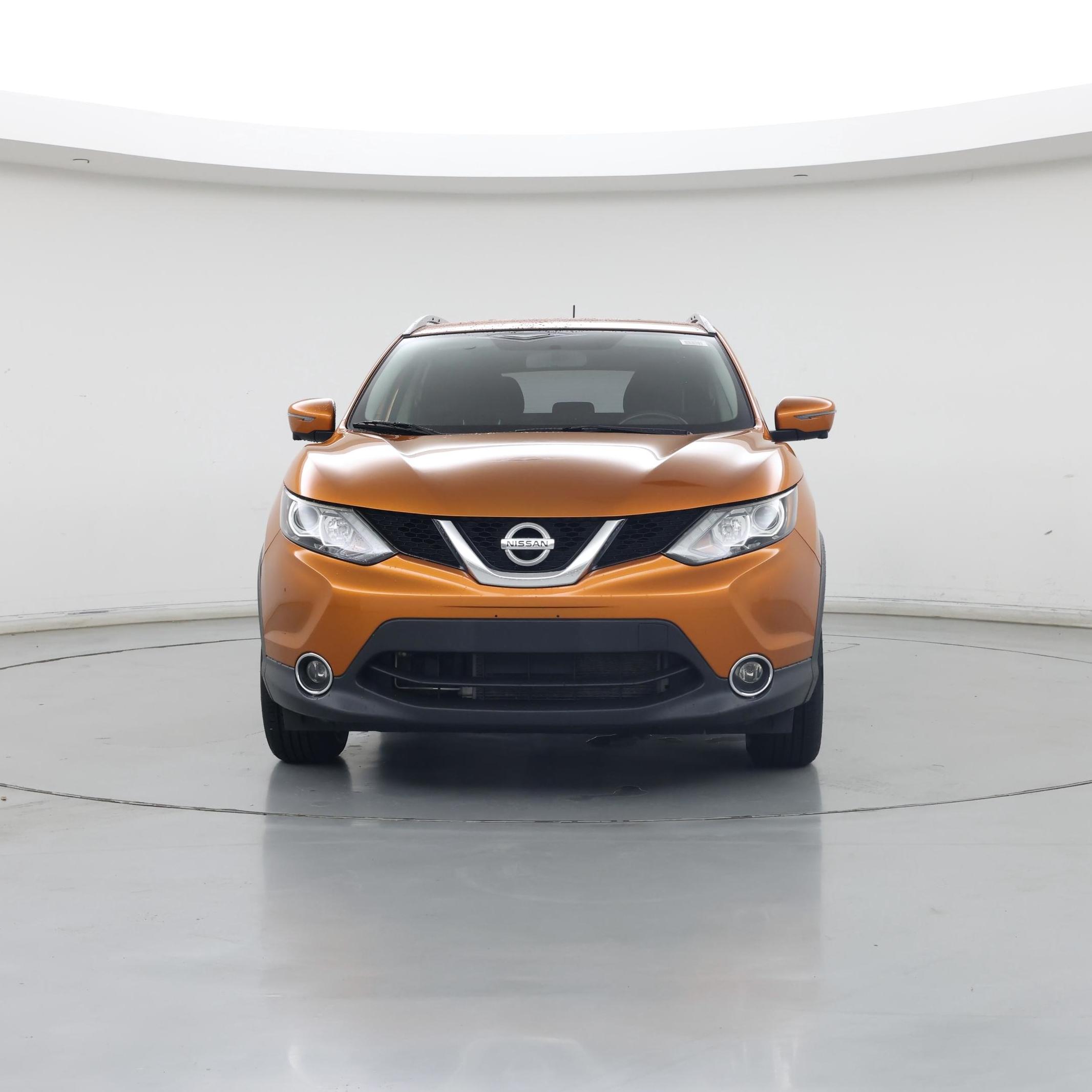 Thumbnail: 2017 Nissan Rogue Sport - 5
