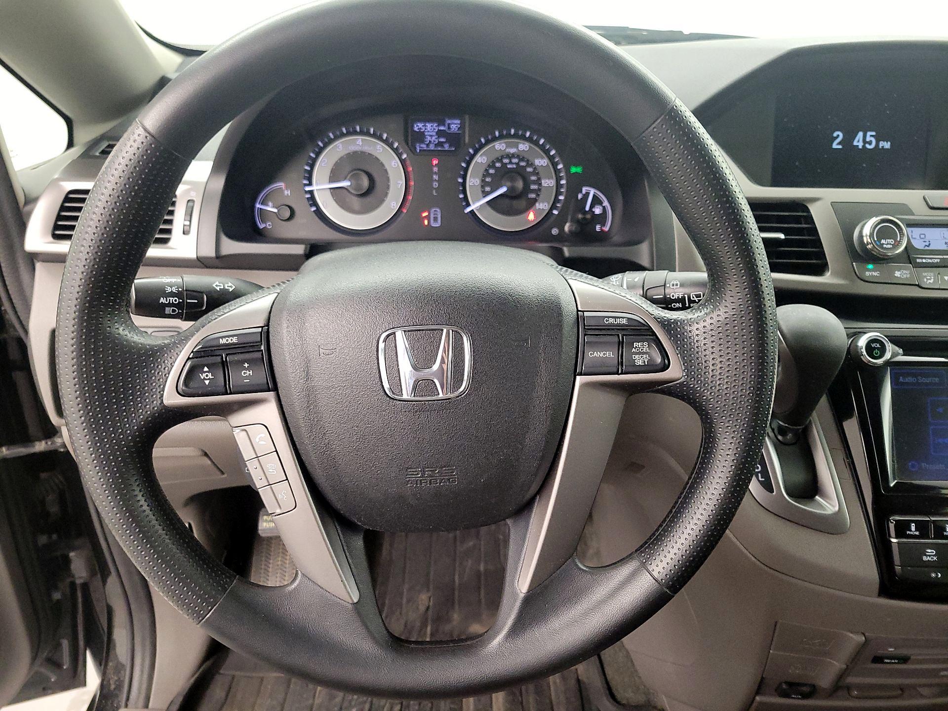 Thumbnail: 2016 Honda Odyssey - 10