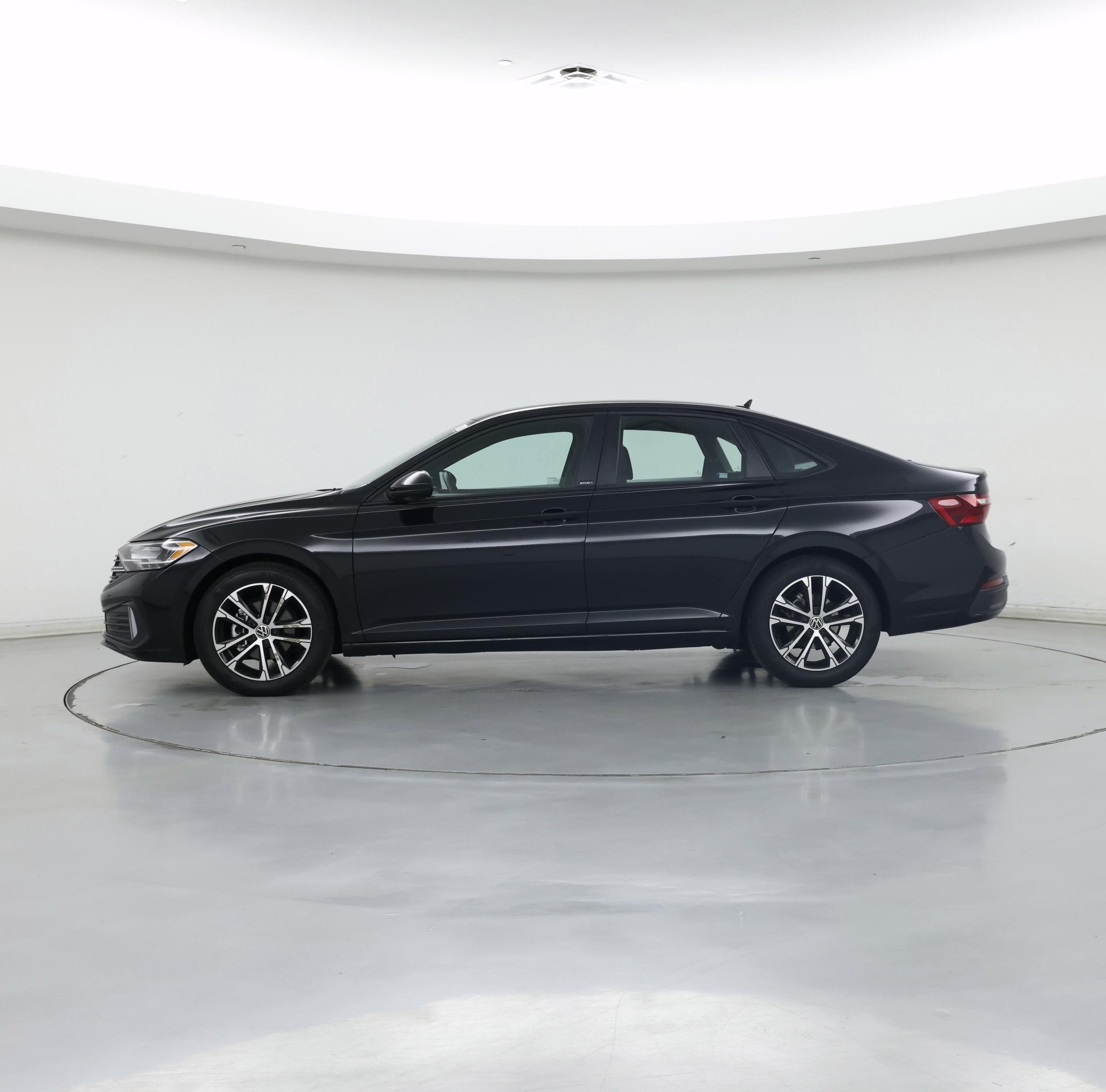 Thumbnail: 2024 Volkswagen Jetta - 3