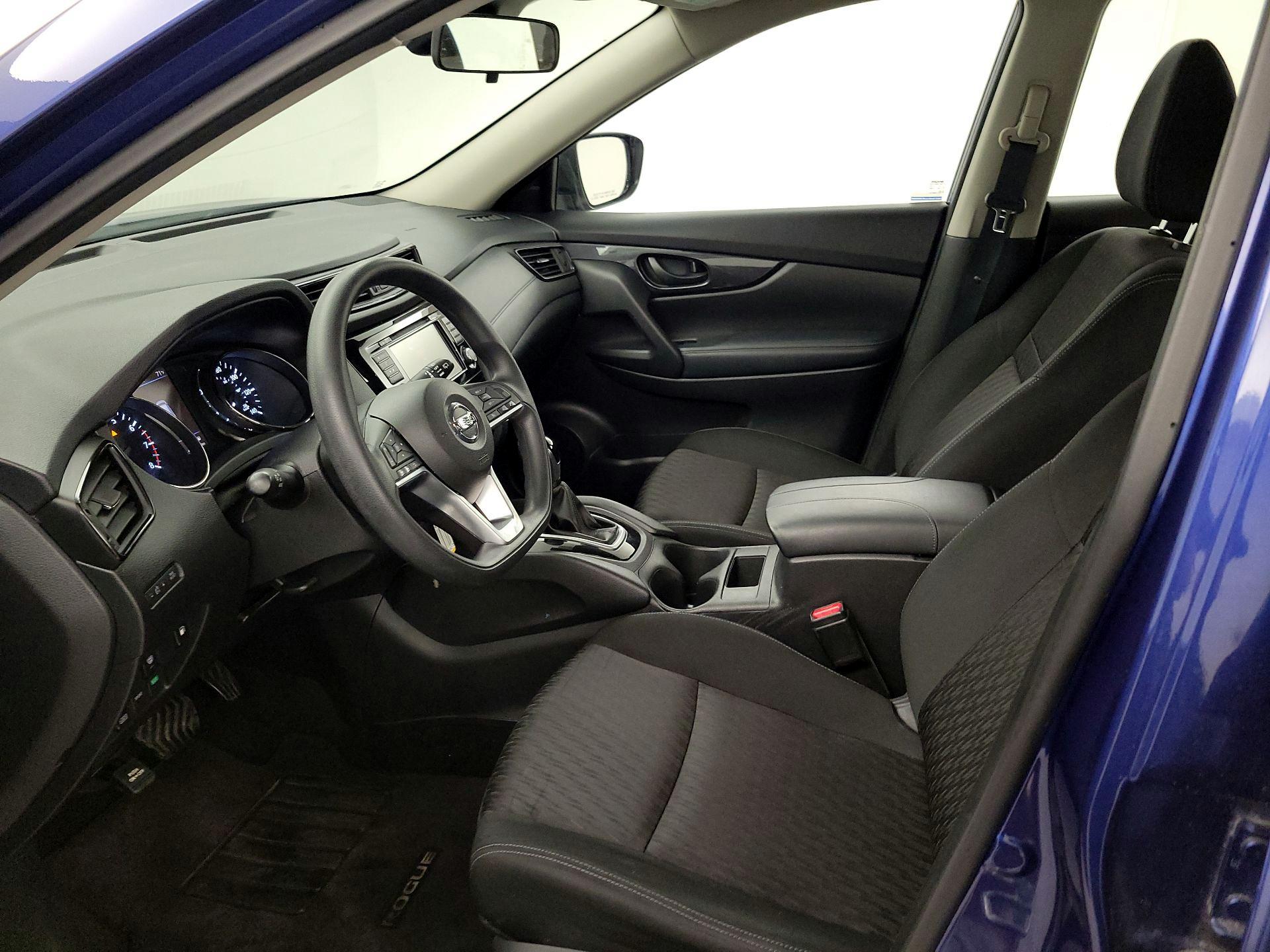 Thumbnail: 2019 Nissan Rogue - 11