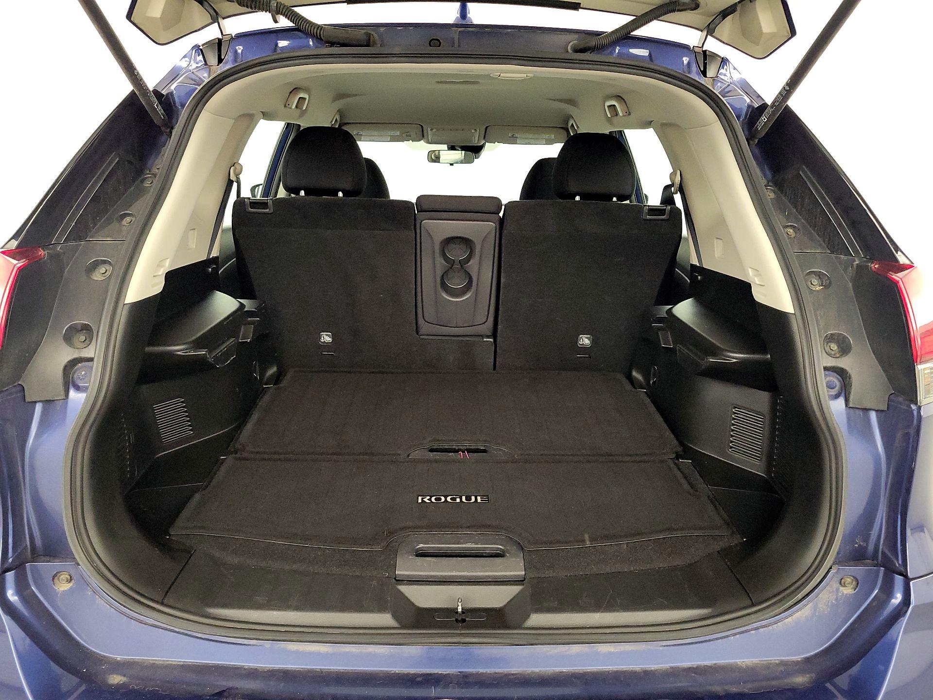 Thumbnail: 2019 Nissan Rogue - 20