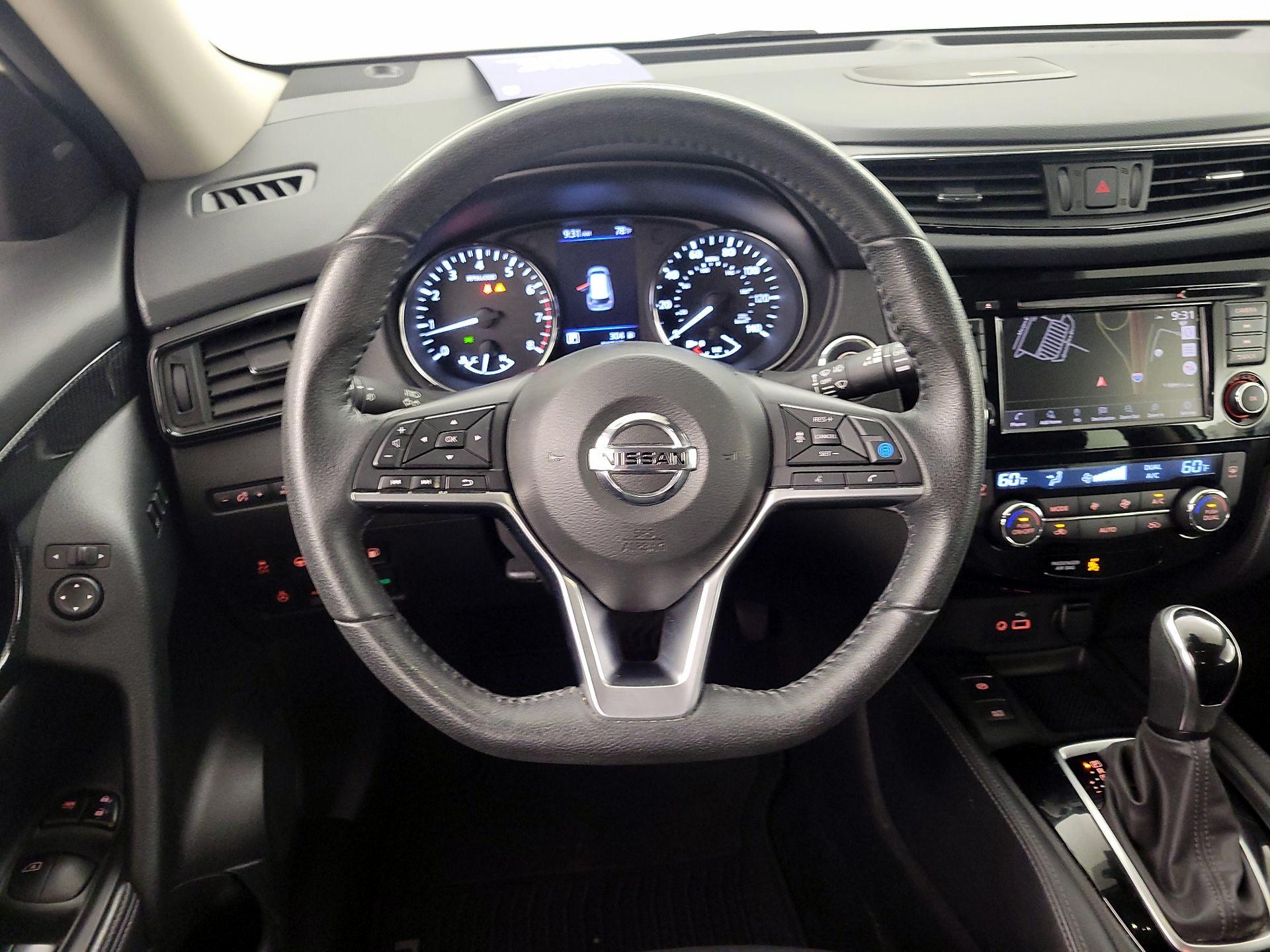 Thumbnail: 2019 Nissan Rogue - 10