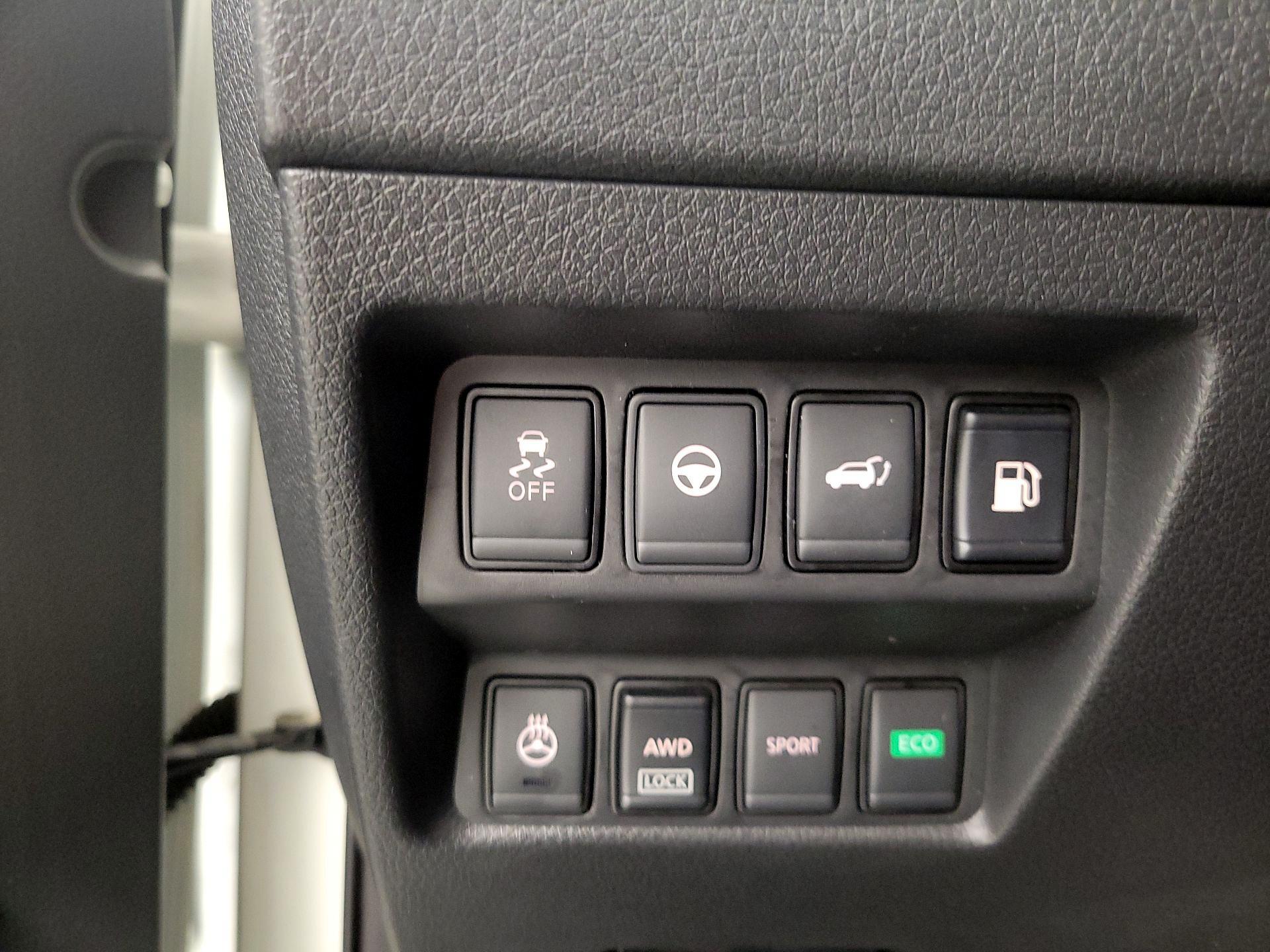 Thumbnail: 2019 Nissan Rogue - 13