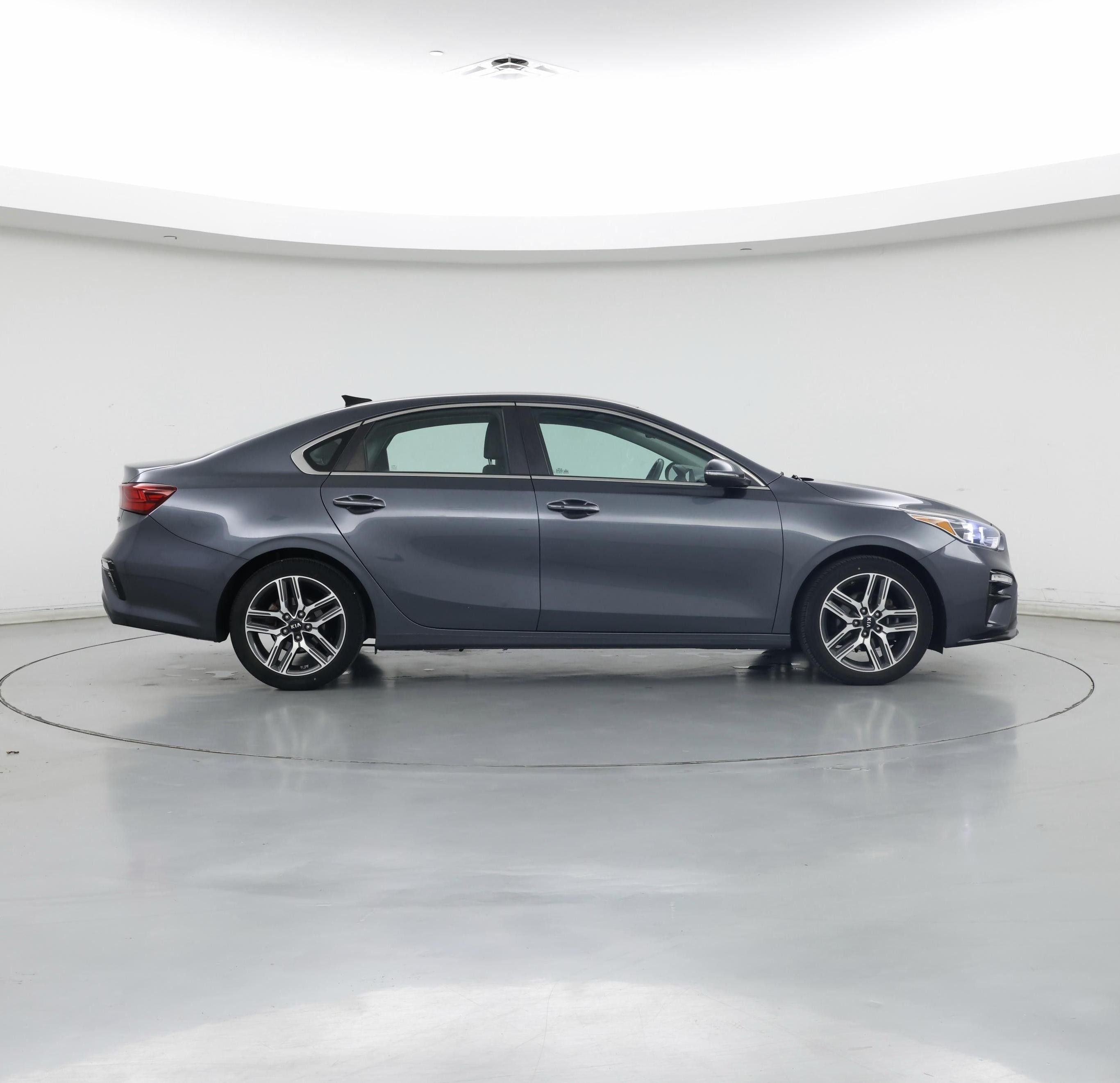 Thumbnail: 2020 Kia Forte - 7