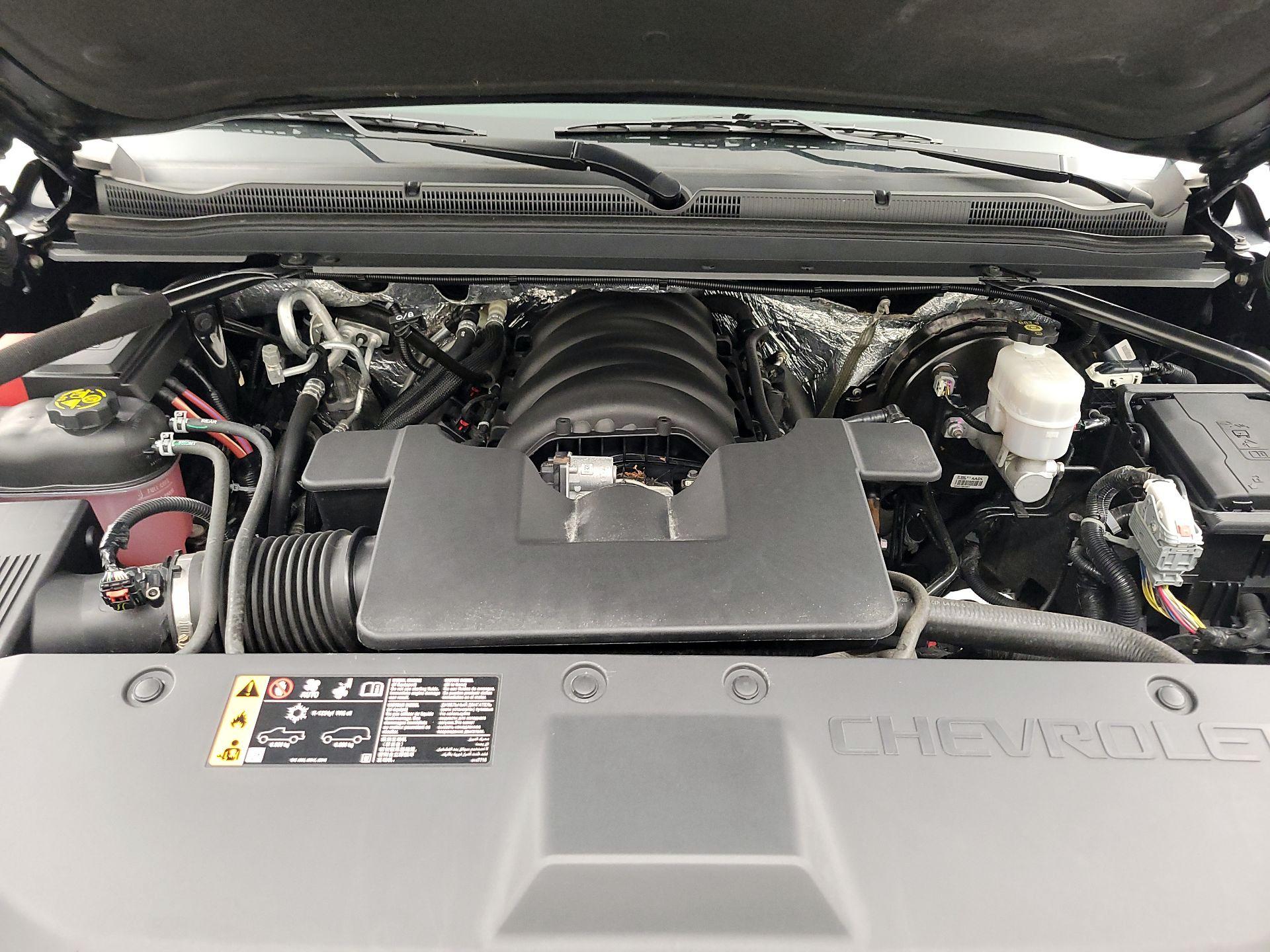 Thumbnail: 2018 Chevrolet Tahoe - 20