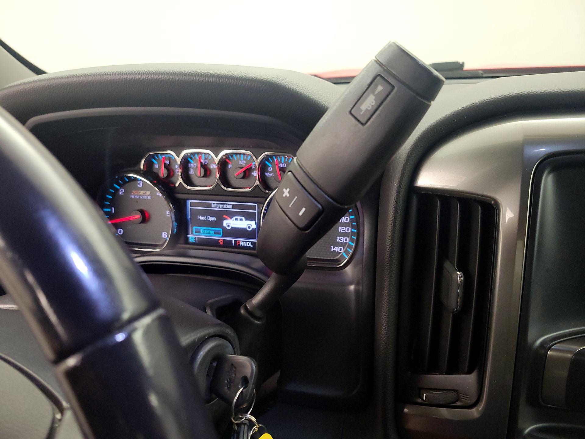 Thumbnail: 2018 Chevrolet Silverado 1500 - 17