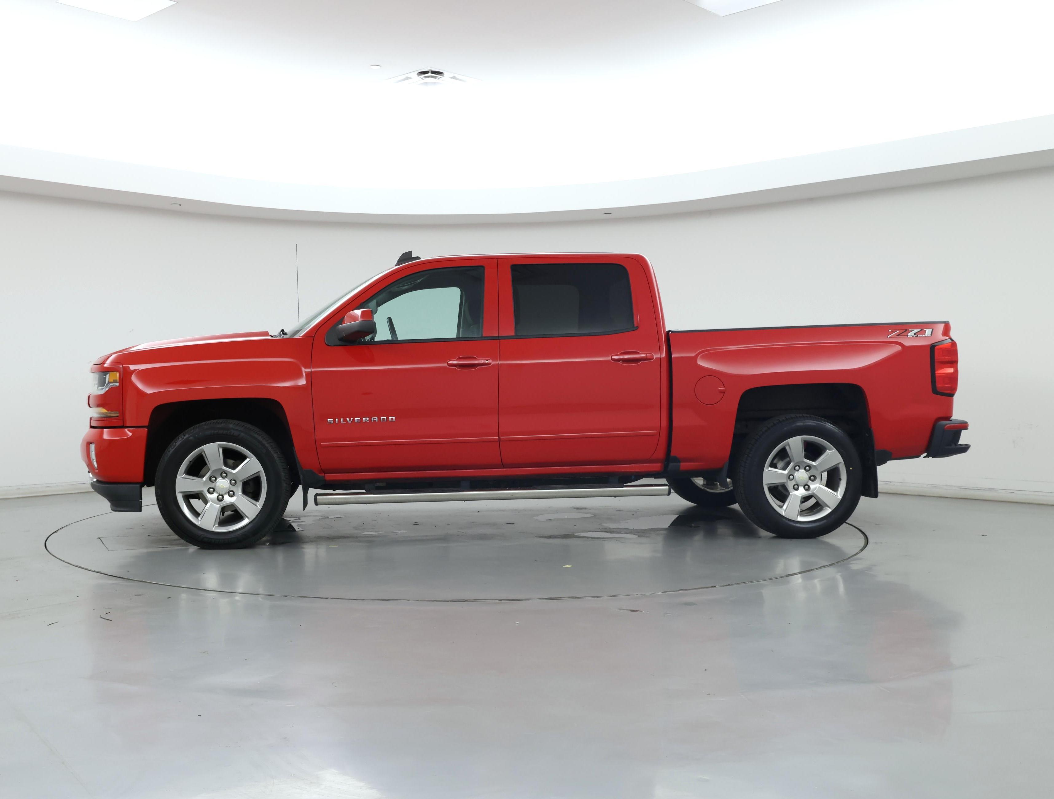 Thumbnail: 2018 Chevrolet Silverado 1500 - 3