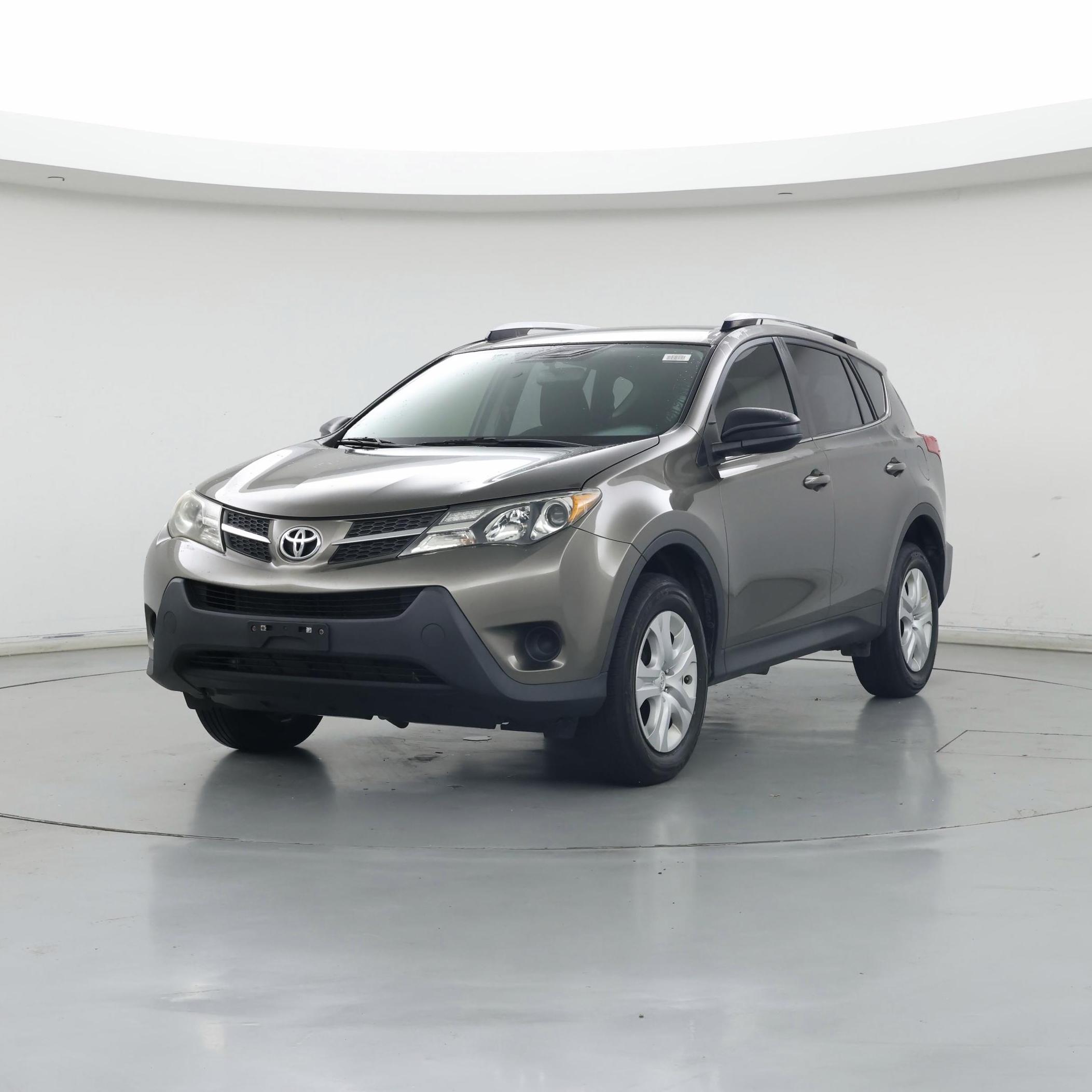 Thumbnail: 2015 Toyota RAV4 - 4
