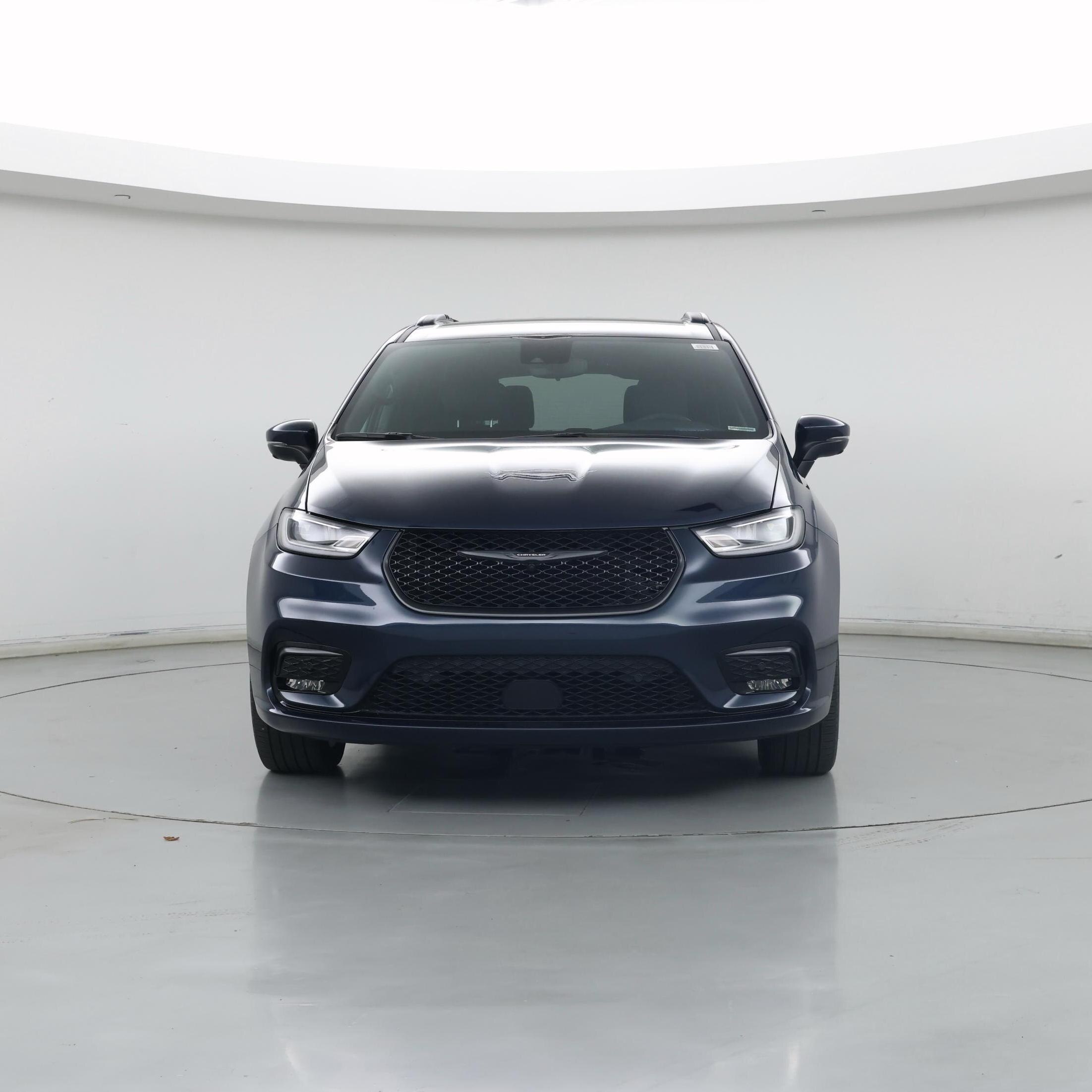 Thumbnail: 2023 Chrysler Pacifica - 5