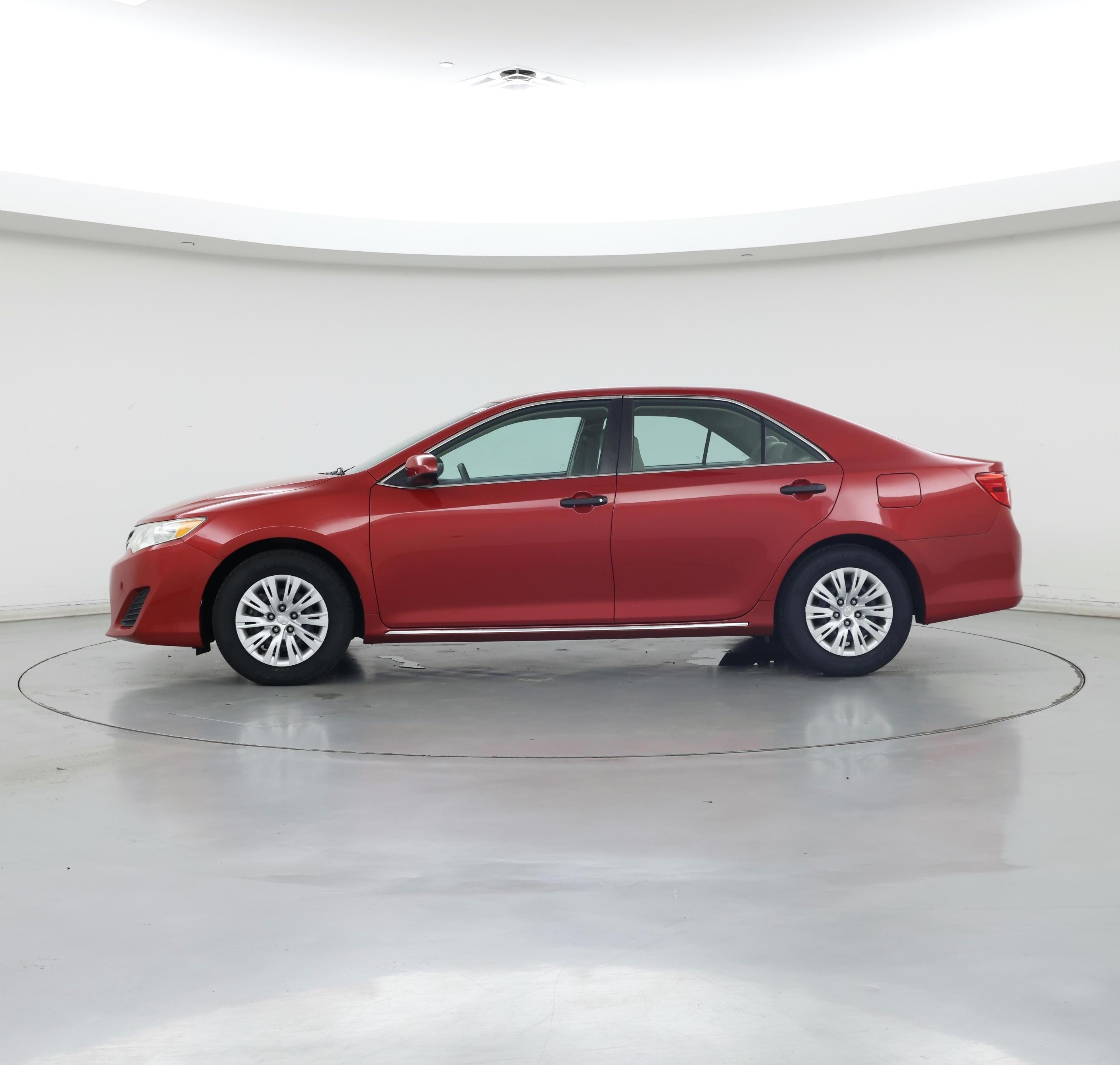Thumbnail: 2014 Toyota Camry - 3