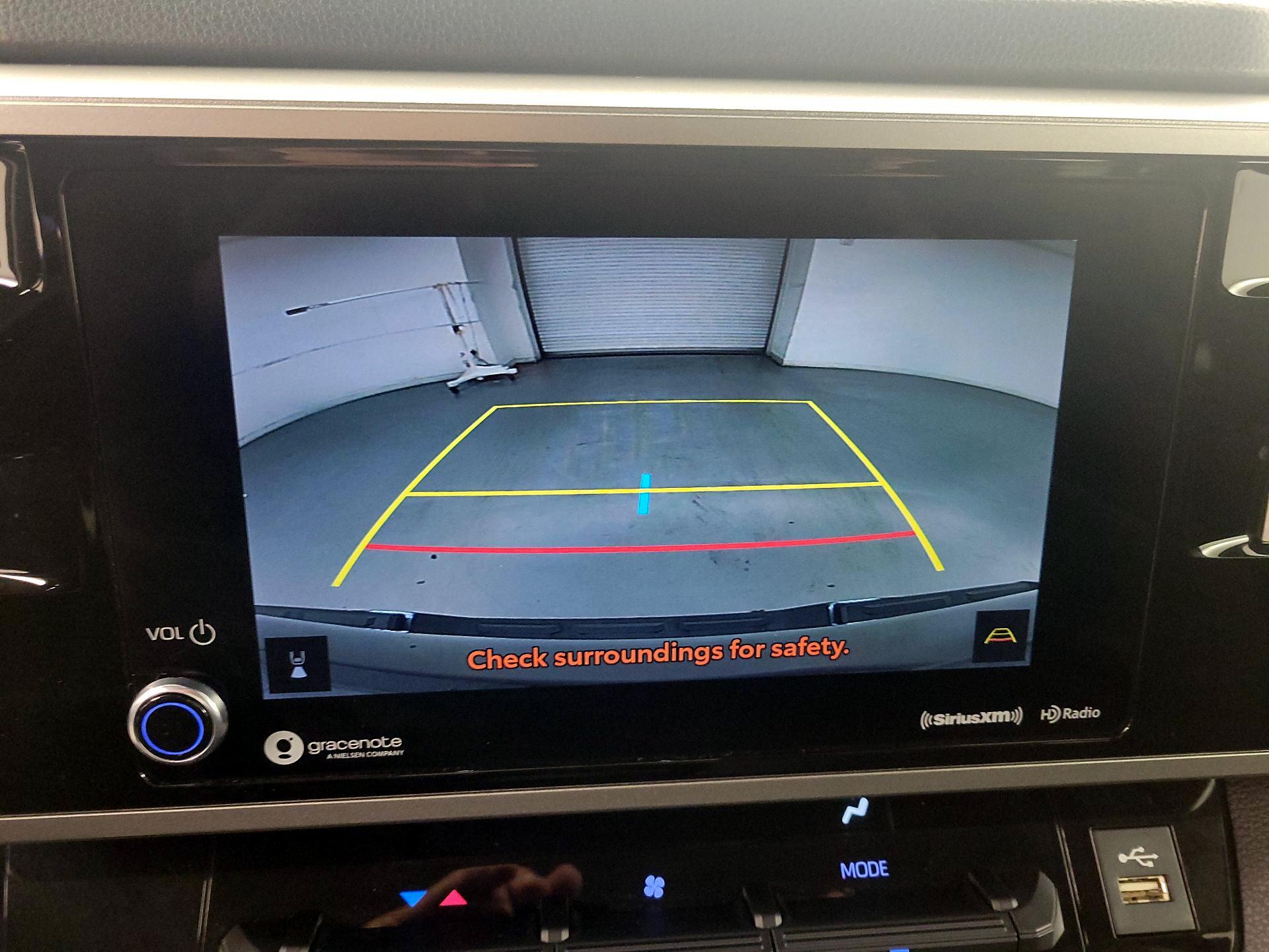 Thumbnail: 2022 Toyota Tundra - 14