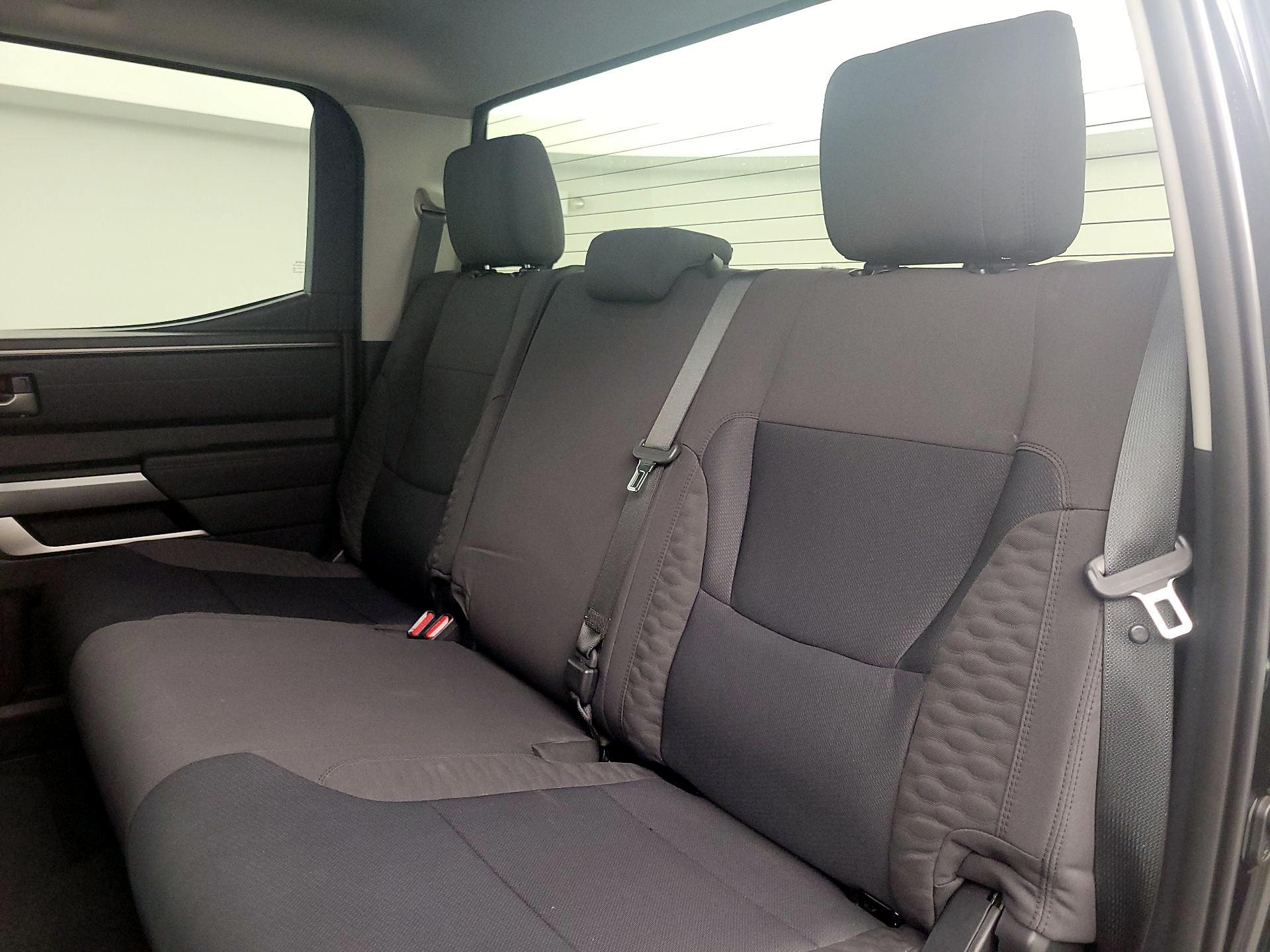 Thumbnail: 2022 Toyota Tundra - 19