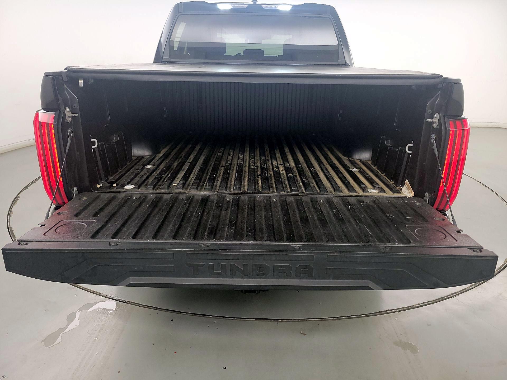 Thumbnail: 2022 Toyota Tundra - 20