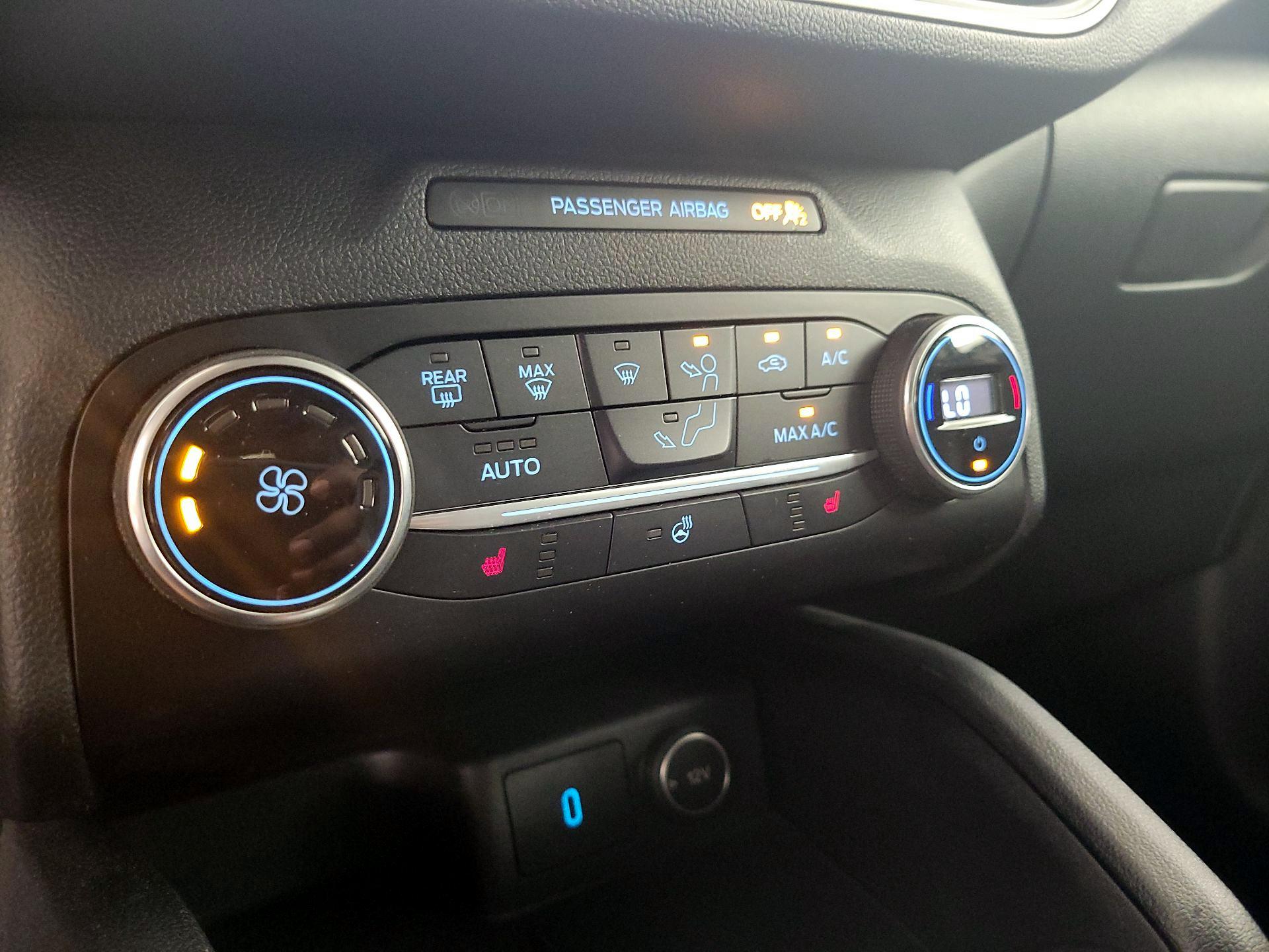 Thumbnail: 2020 Ford Escape - 17