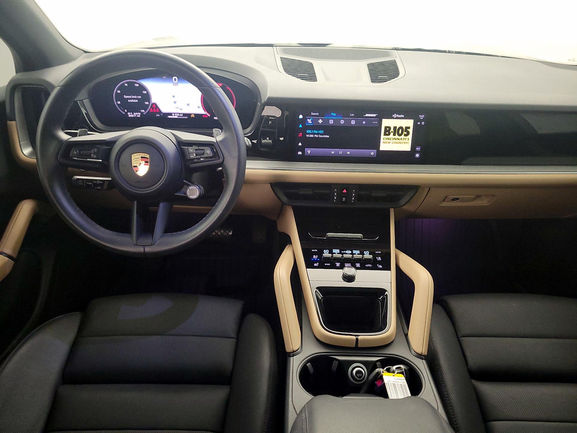 Thumbnail: 2024 Porsche Cayenne - 9