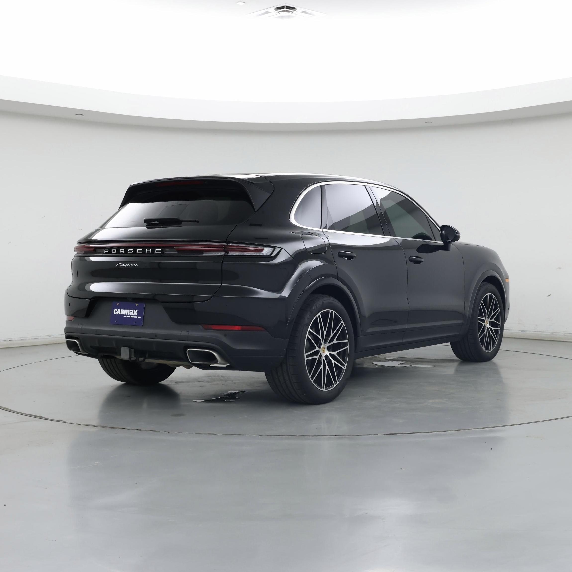 Thumbnail: 2024 Porsche Cayenne - 8