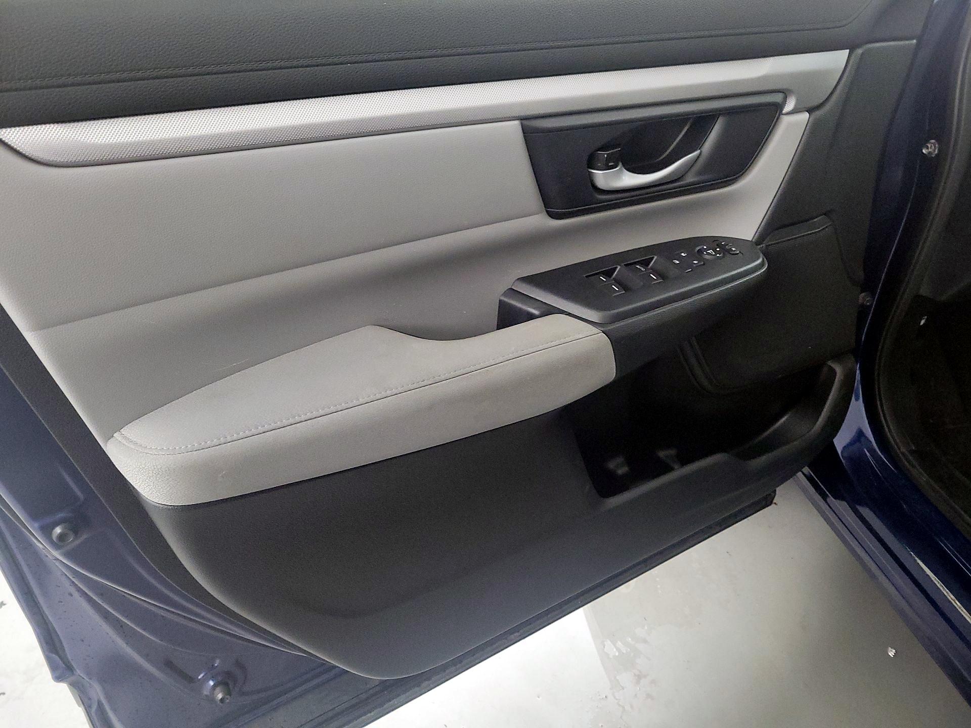 Thumbnail: 2019 Honda CR-V - 12