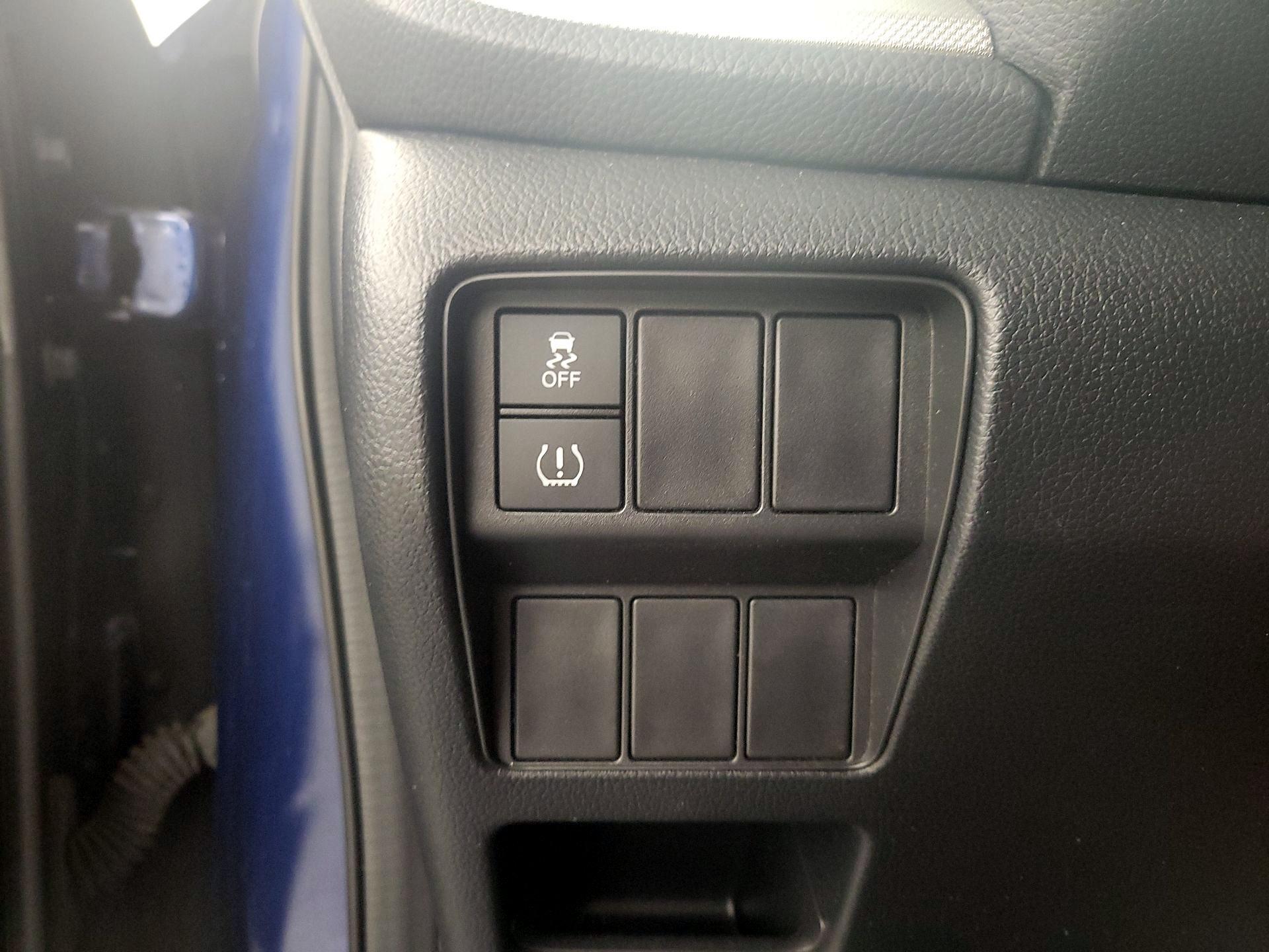 Thumbnail: 2019 Honda CR-V - 13