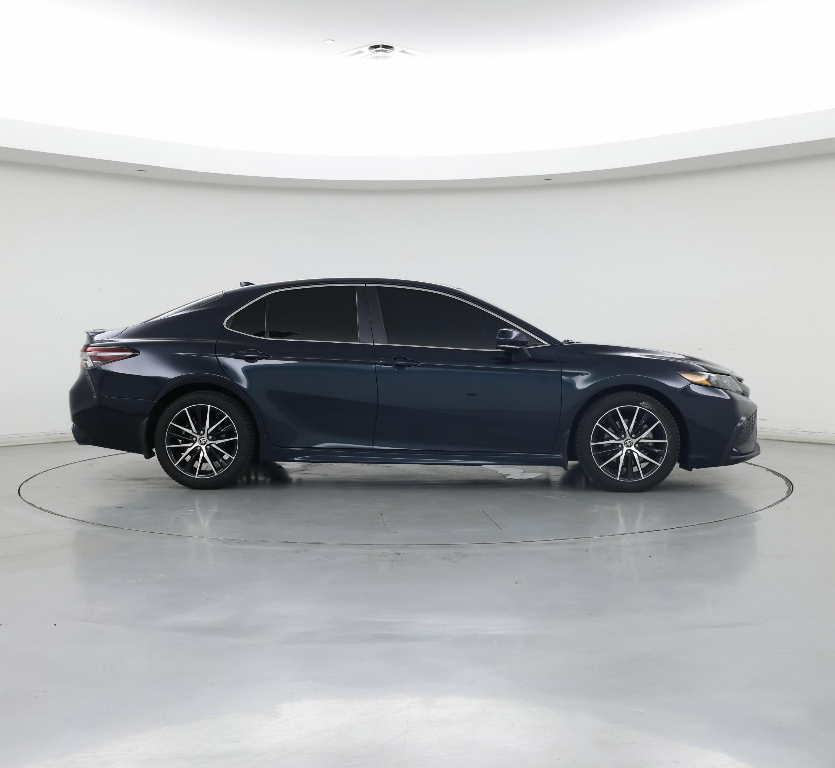 Thumbnail: 2021 Toyota Camry - 7